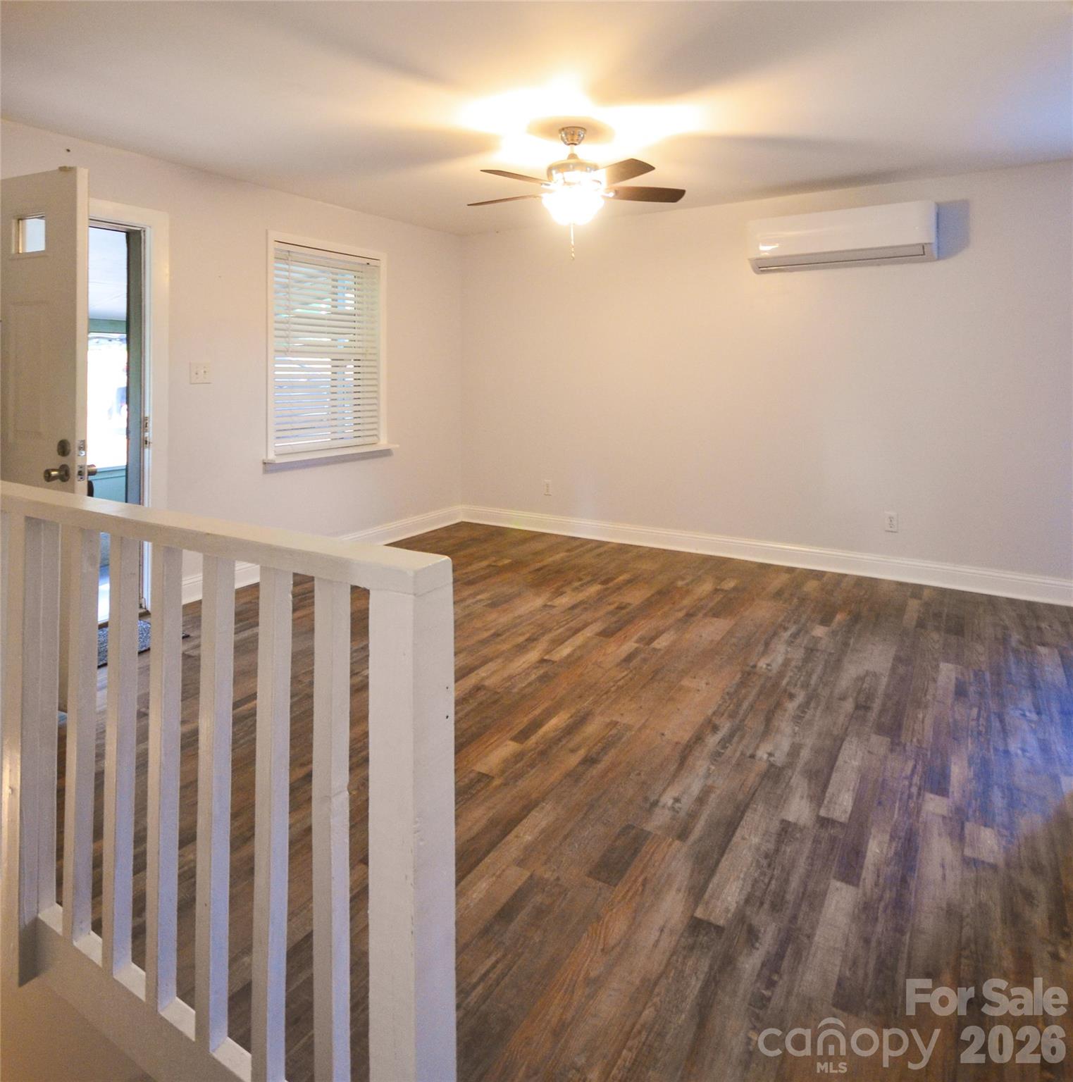 Single Family Residence at 6 Mountain Oaks Drive, Fletcher, photo 16 of 42