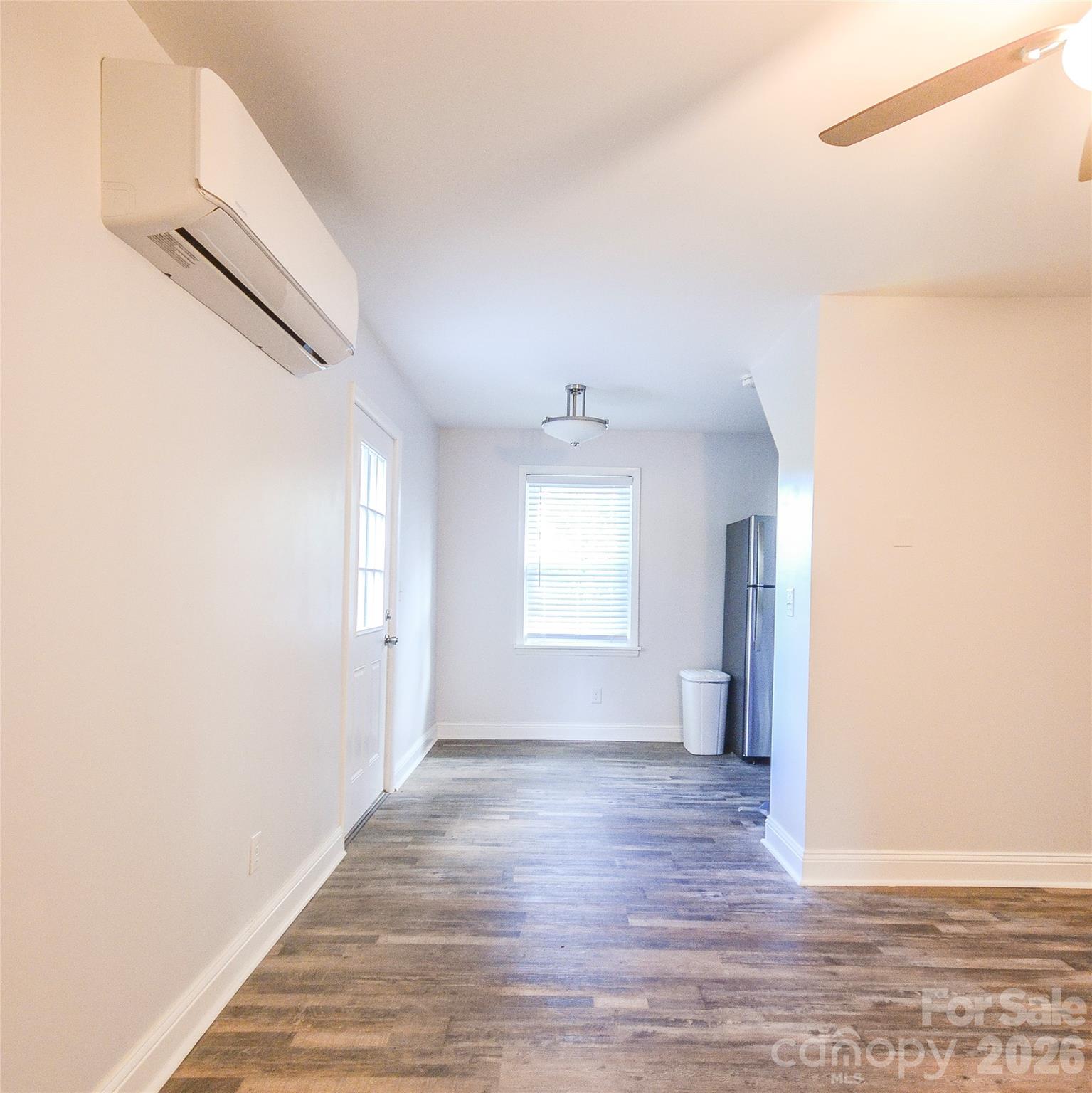 Single Family Residence at 6 Mountain Oaks Drive, Fletcher, photo 17 of 42