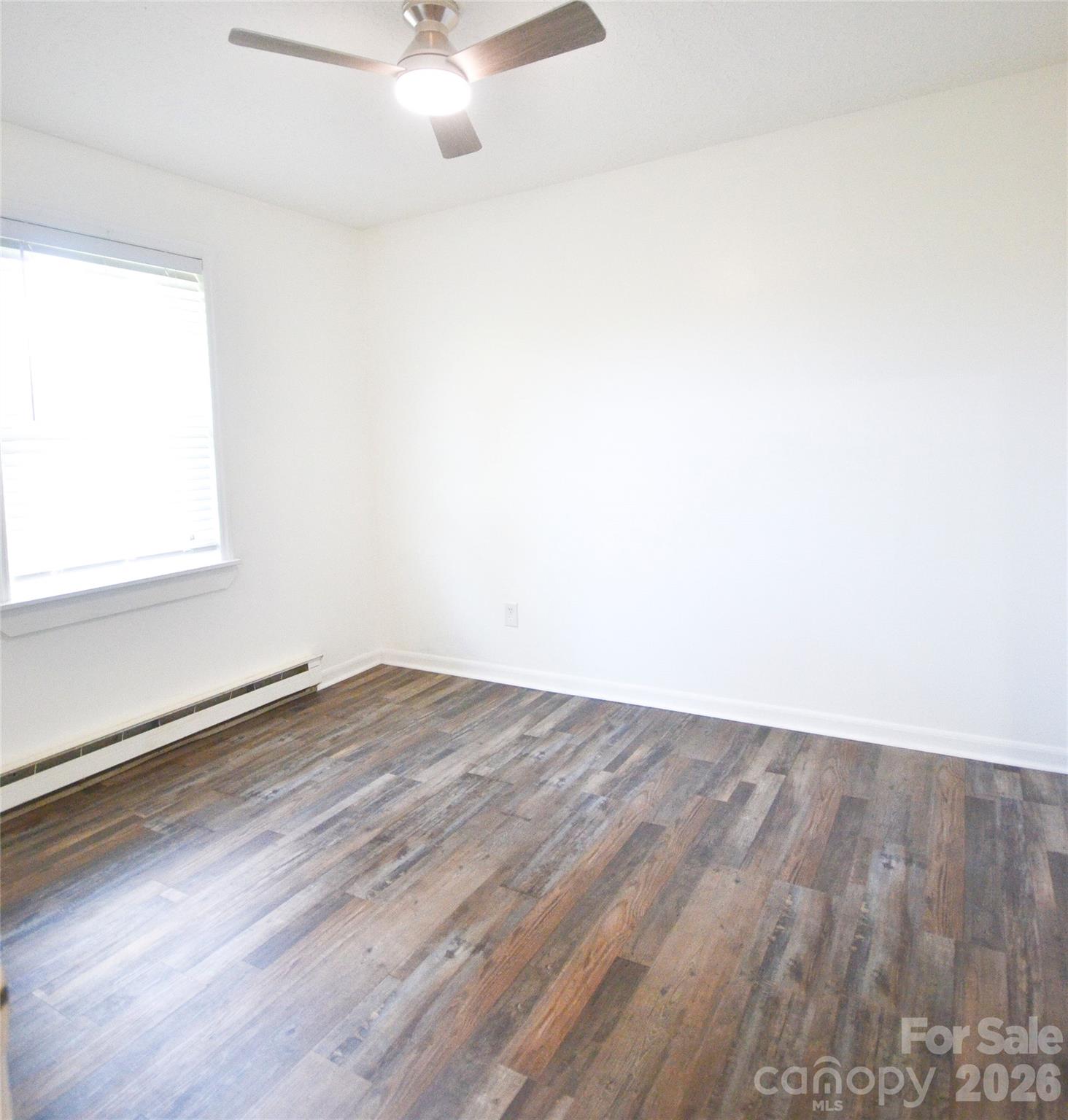 Single Family Residence at 6 Mountain Oaks Drive, Fletcher, photo 24 of 42