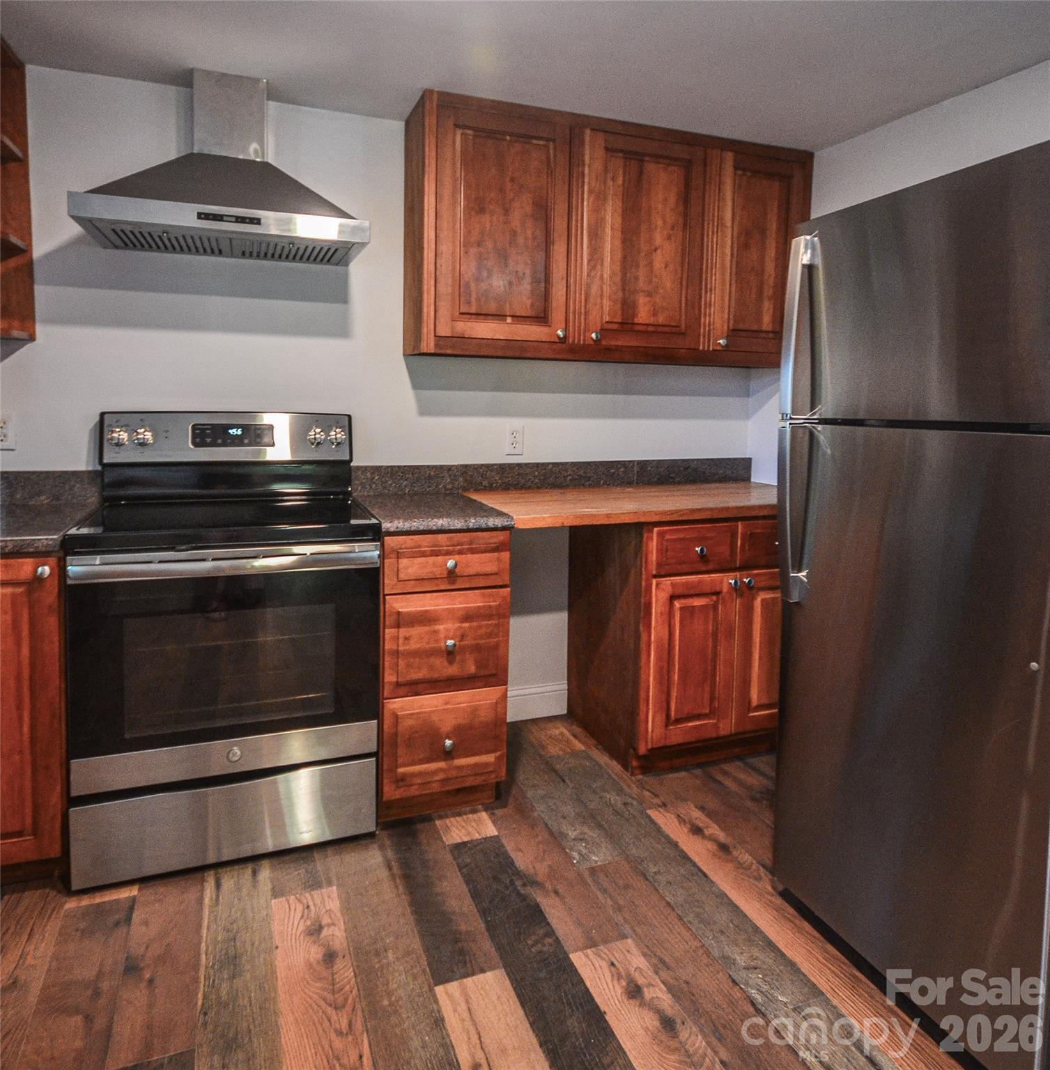 Single Family Residence at 6 Mountain Oaks Drive, Fletcher, photo 40 of 42