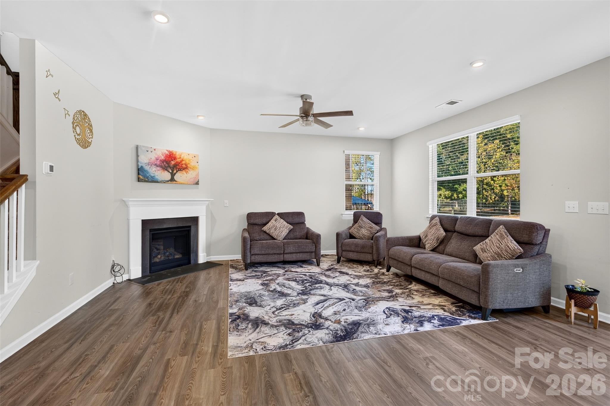 Single Family Residence at 5002 Kinsbridge Drive, Mint Hill, photo 6 of 34