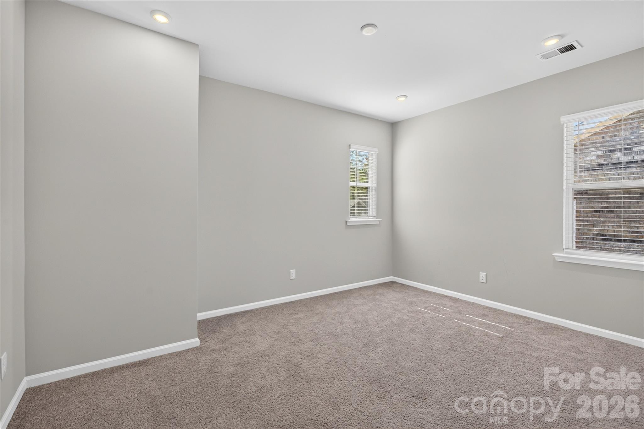 Single Family Residence at 5002 Kinsbridge Drive, Mint Hill, photo 14 of 34