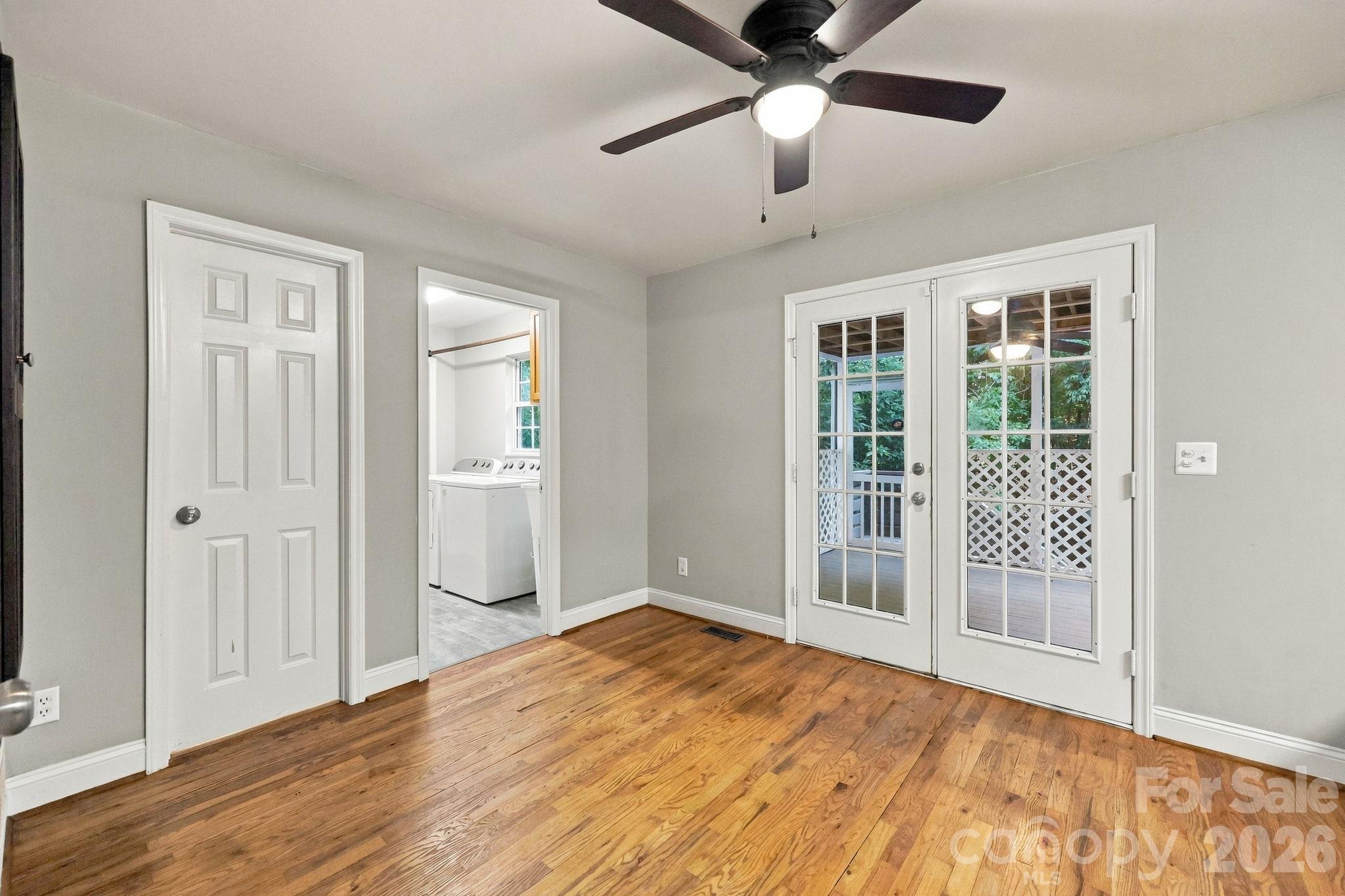 Single Family Residence at 205 Colonial Avenue, Concord, photo 9 of 39