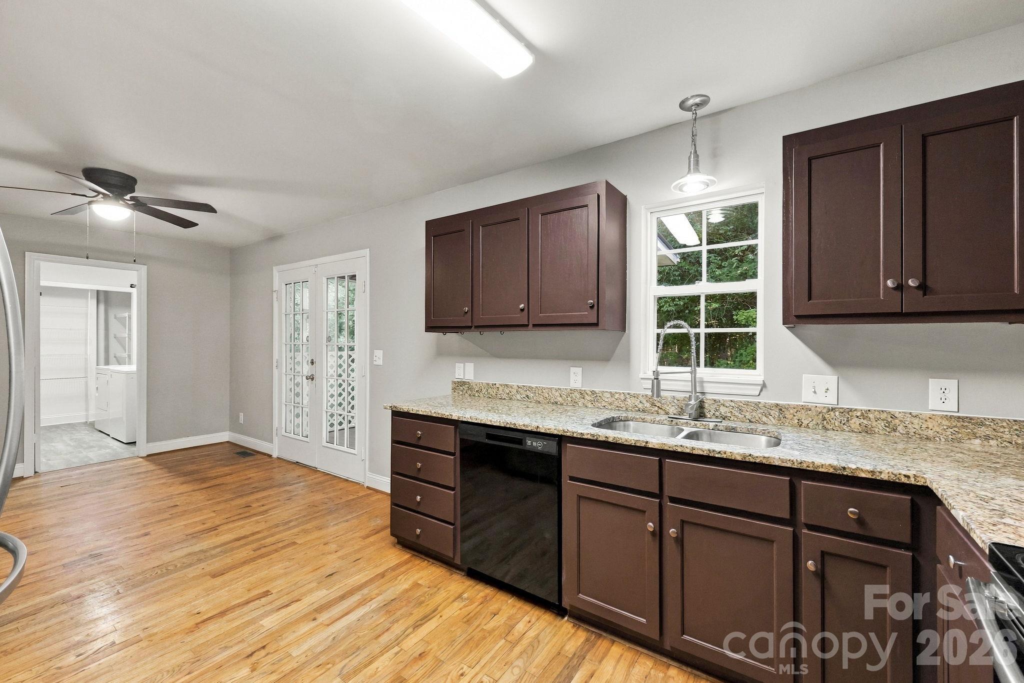 Single Family Residence at 205 Colonial Avenue, Concord, photo 14 of 39