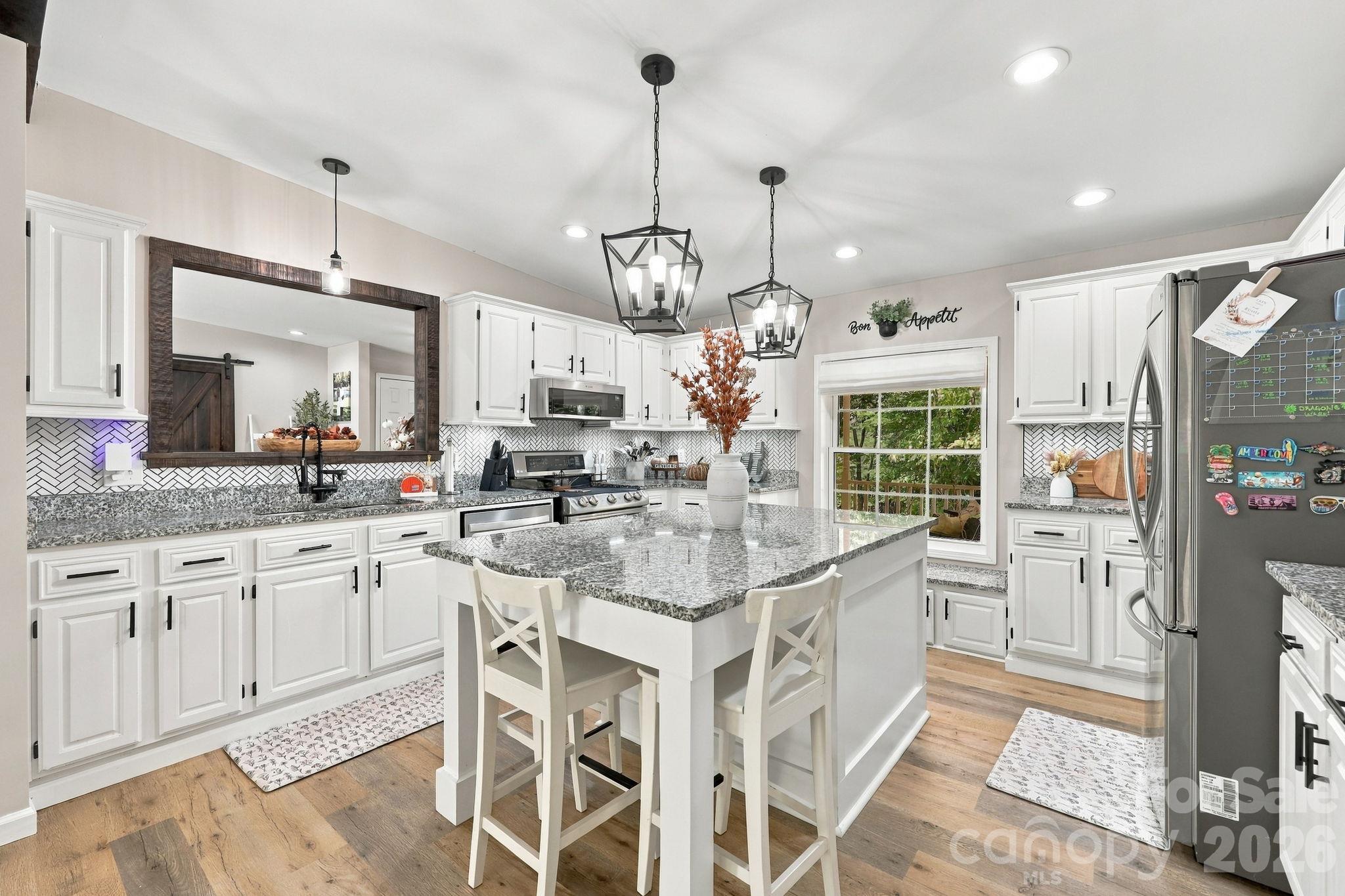Single Family Residence at 499 Sandy Creek Lane, Lexington, photo 10 of 45
