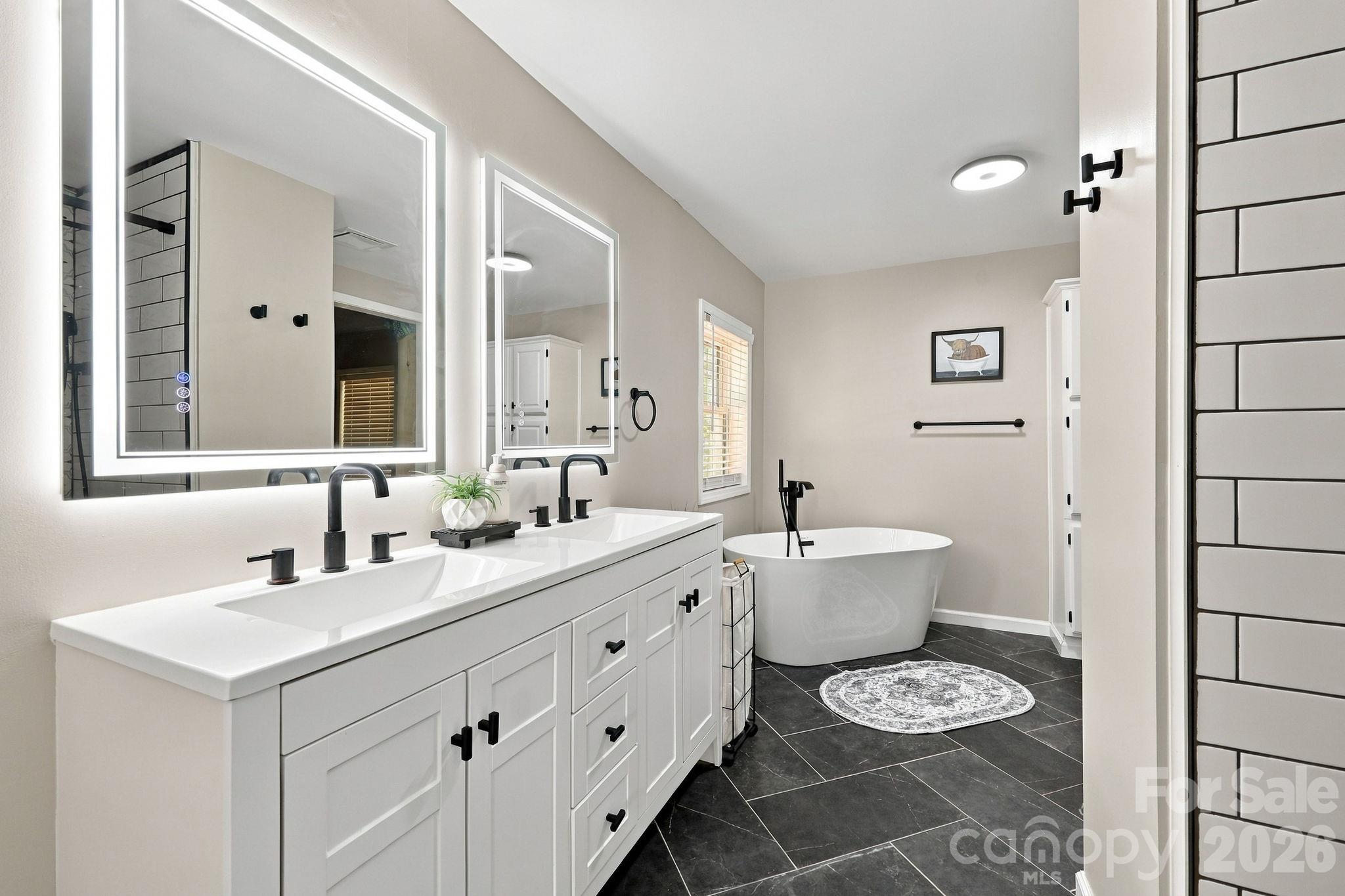 Single Family Residence at 499 Sandy Creek Lane, Lexington, photo 23 of 45