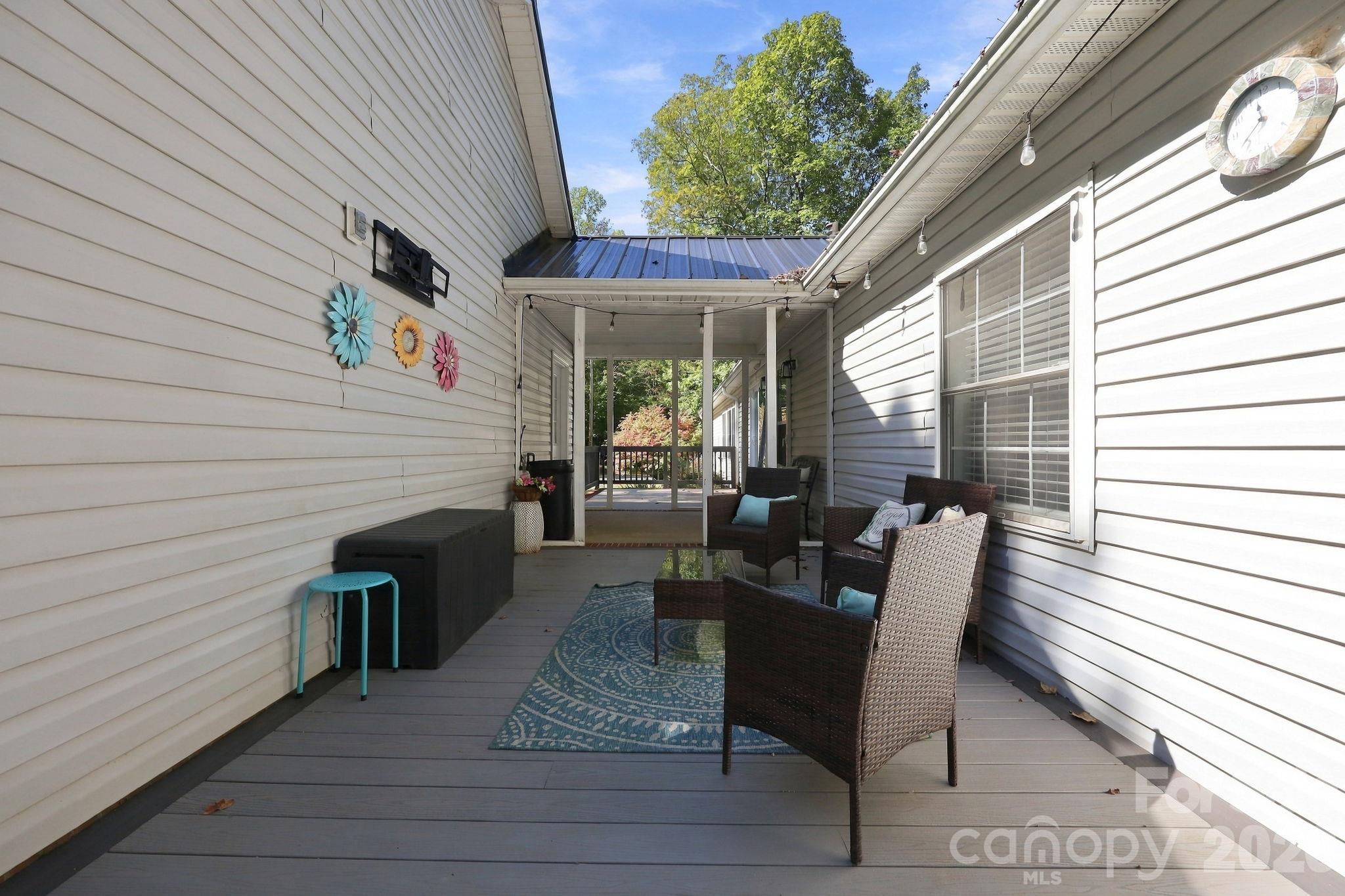 Single Family Residence at 499 Sandy Creek Lane, Lexington, photo 24 of 45