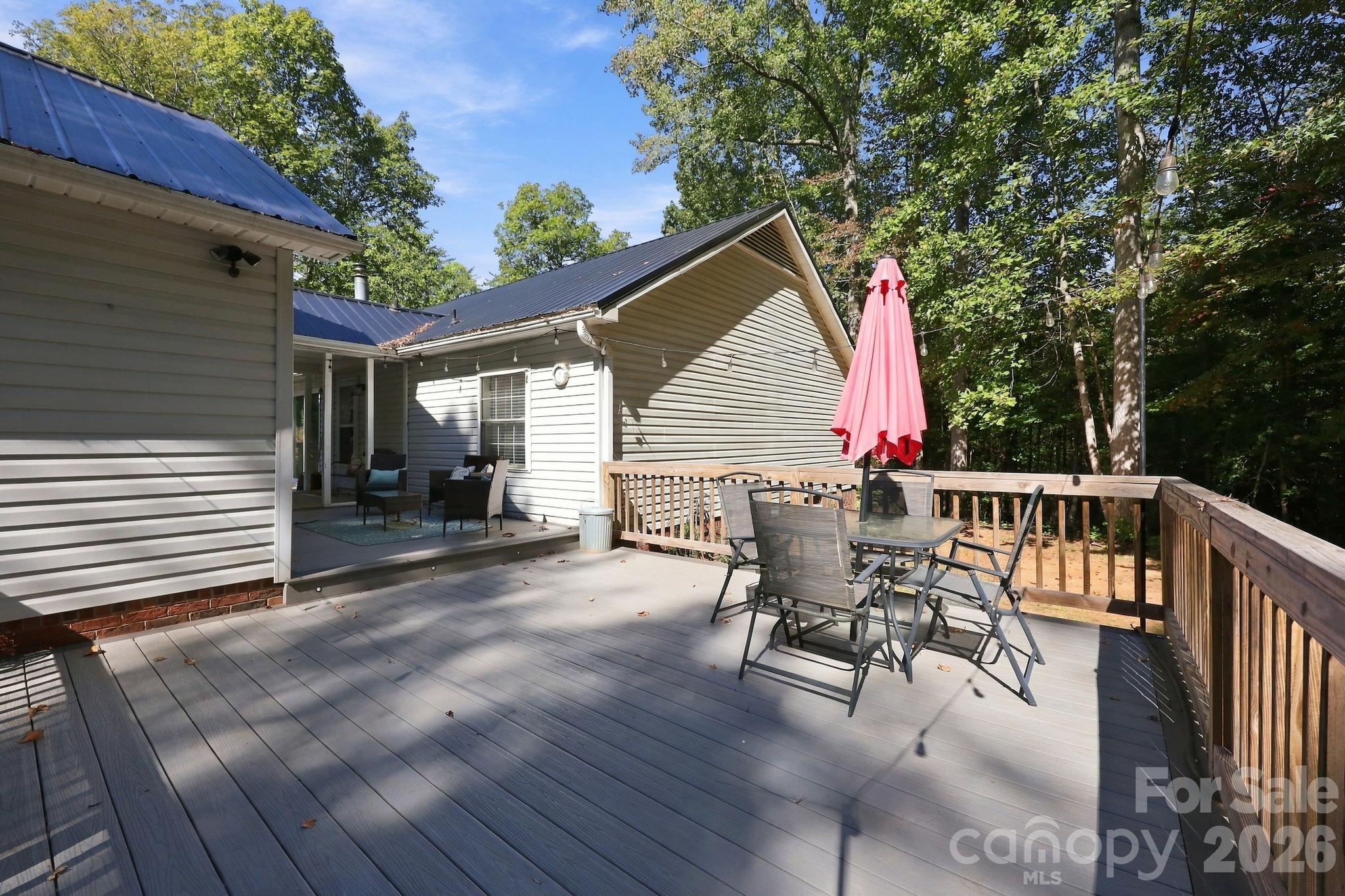 Single Family Residence at 499 Sandy Creek Lane, Lexington, photo 34 of 45