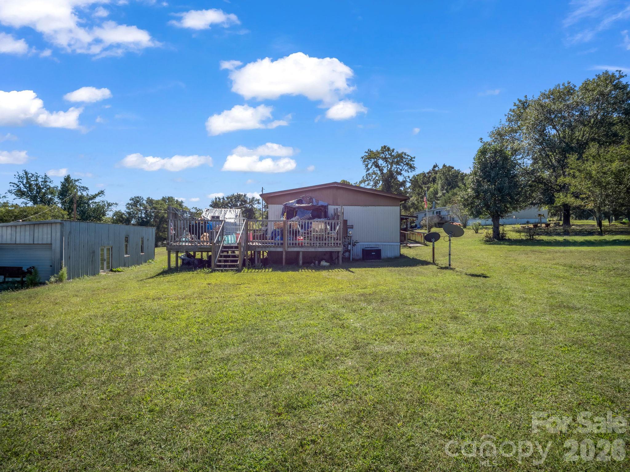 Single Family Residence at 126 Chime Lane, Forest City, photo 6 of 34