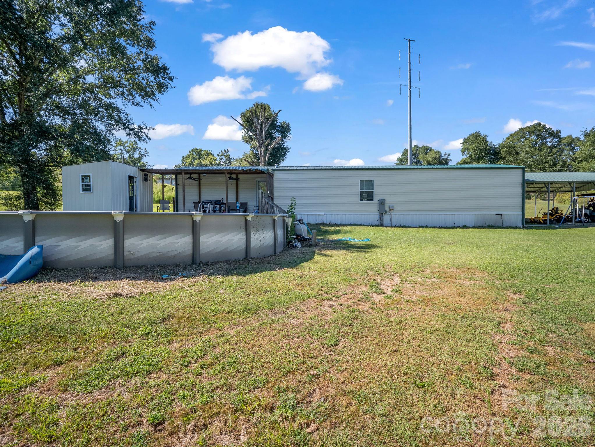Single Family Residence at 164 Chime Lane, Forest City, photo 7 of 39