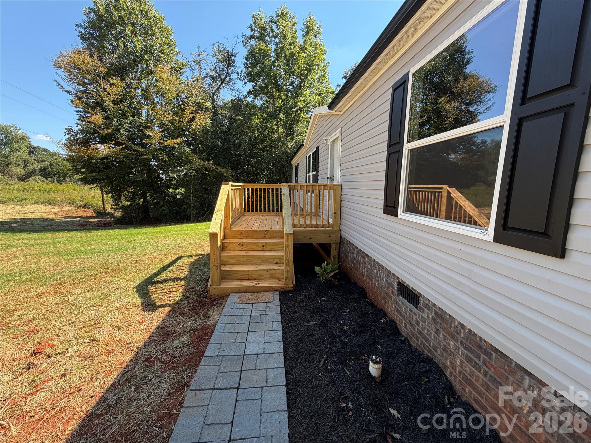 Front - 1655 Hudlow Road, Forest City