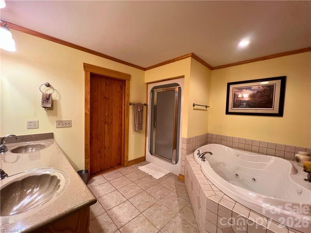 Single Family Residence at 190 Molly Drive, McGrady, photo 17 of 41