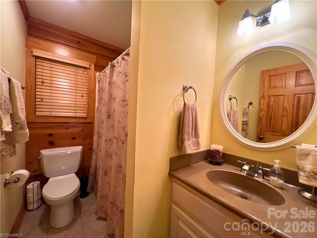 Single Family Residence at 190 Molly Drive, McGrady, photo 20 of 41