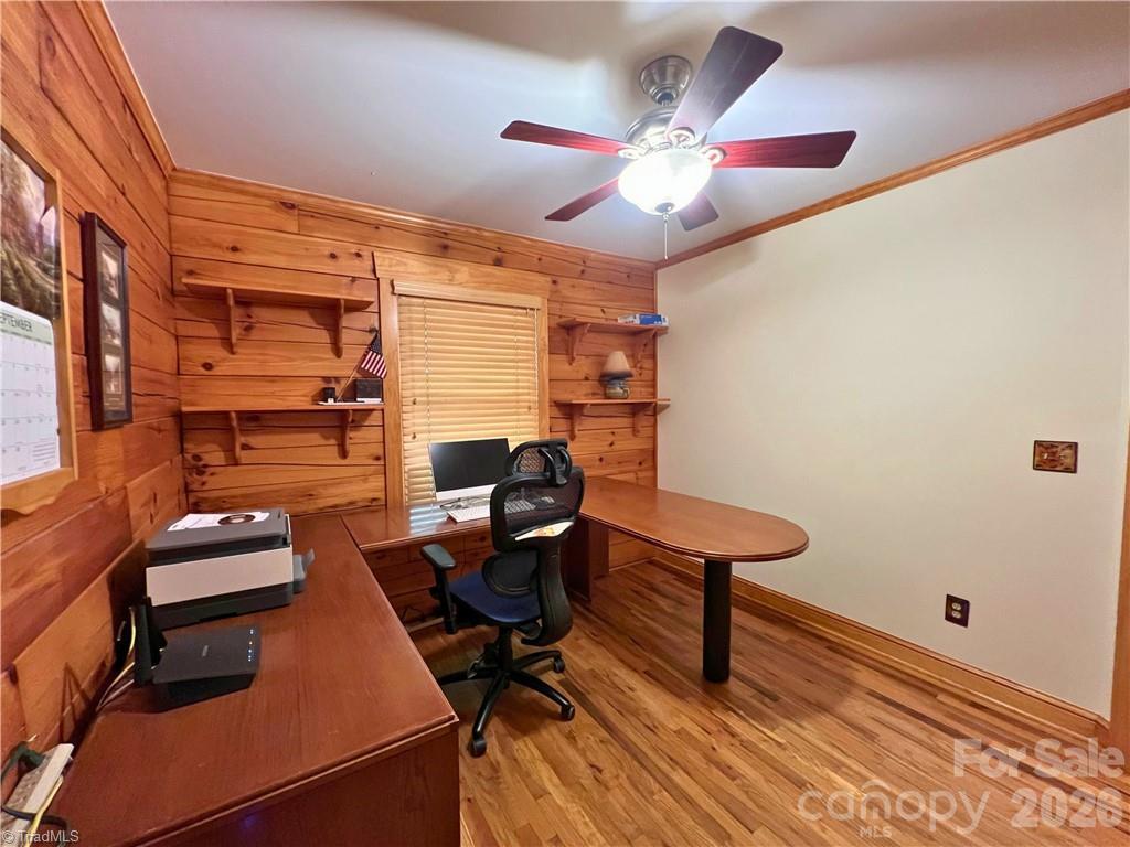 Single Family Residence at 190 Molly Drive, McGrady, photo 21 of 41