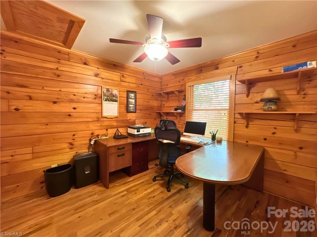Single Family Residence at 190 Molly Drive, McGrady, photo 22 of 41