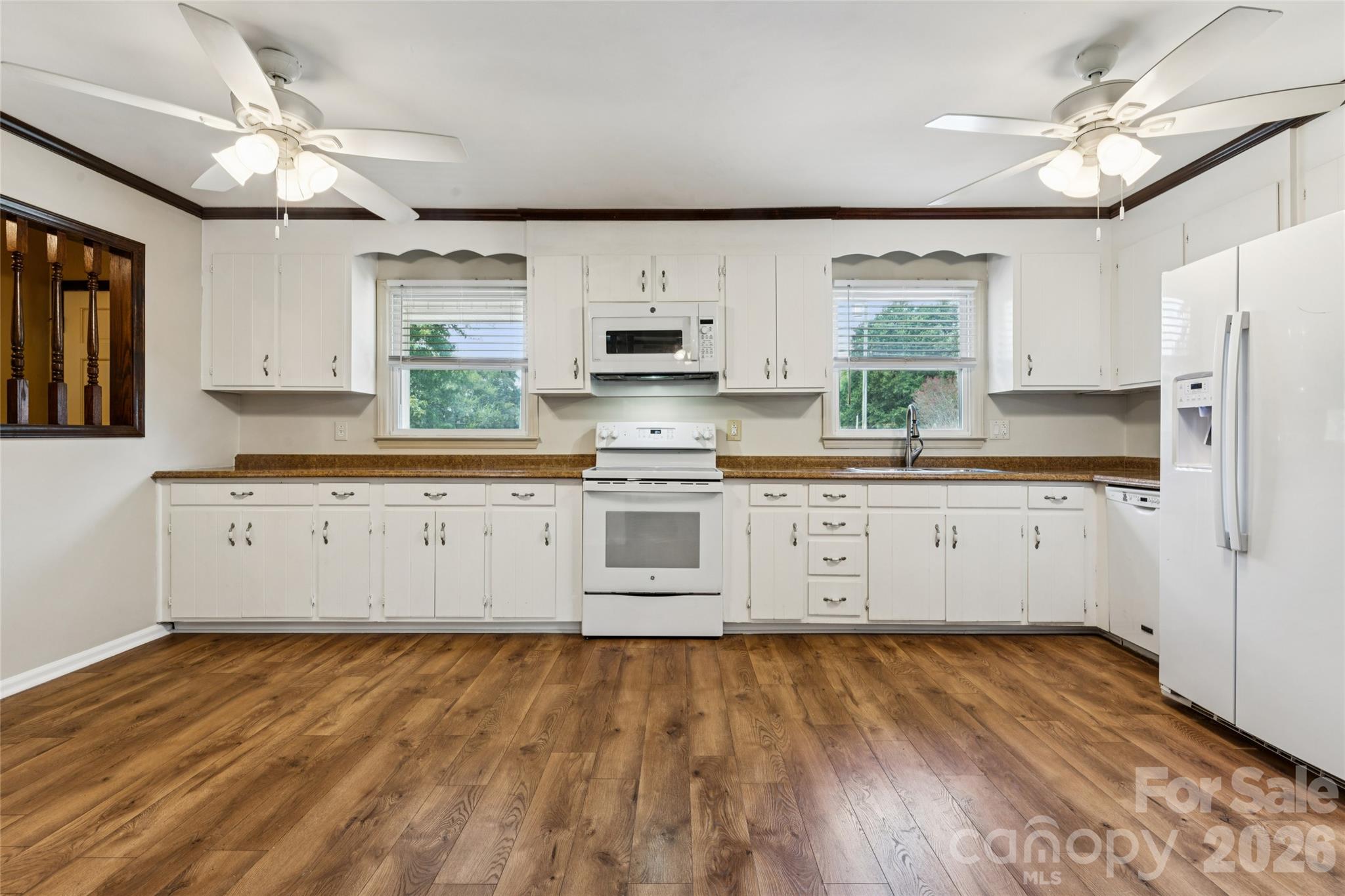 Single Family Residence at 5560 Roberta Road, Harrisburg, photo 4 of 41