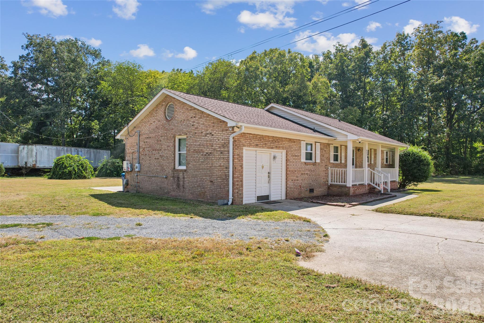 Single Family Residence at 5560 Roberta Road, Harrisburg, photo 38 of 41