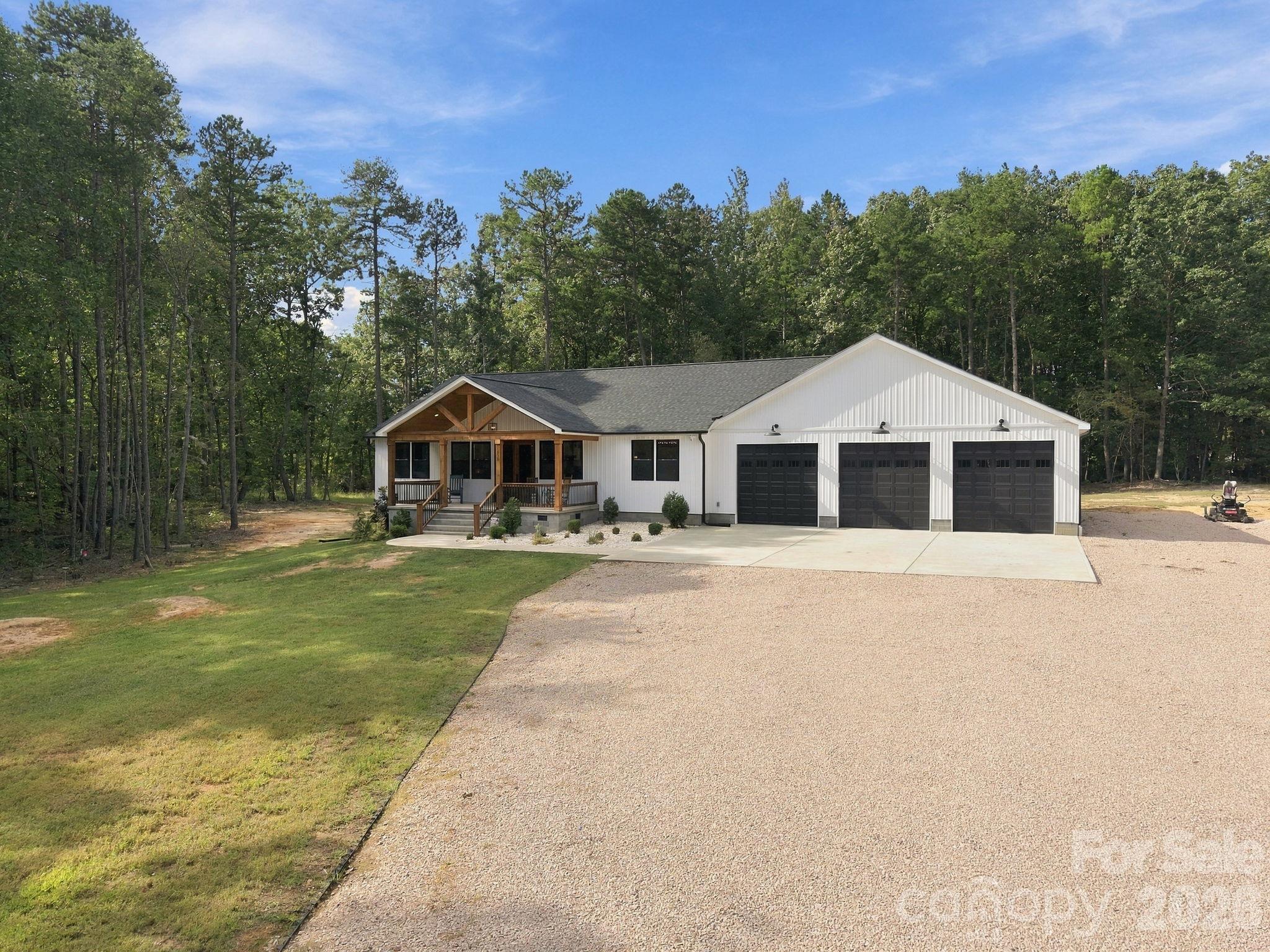 You will never run out of parking space here! - 1020 Rock Pond Lane, Salisbury