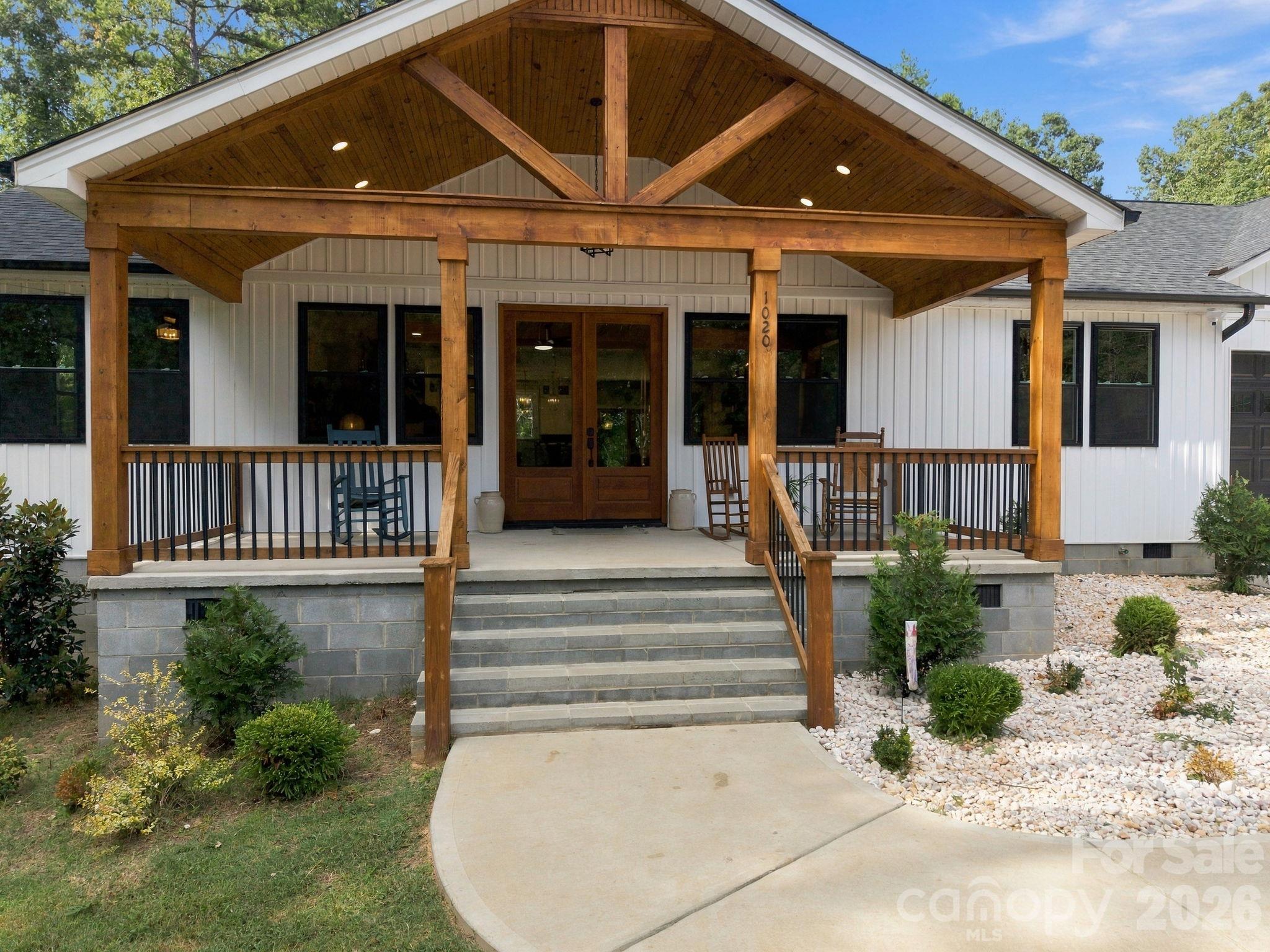 10x25 Vaulted front porch - 1020 Rock Pond Lane, Salisbury