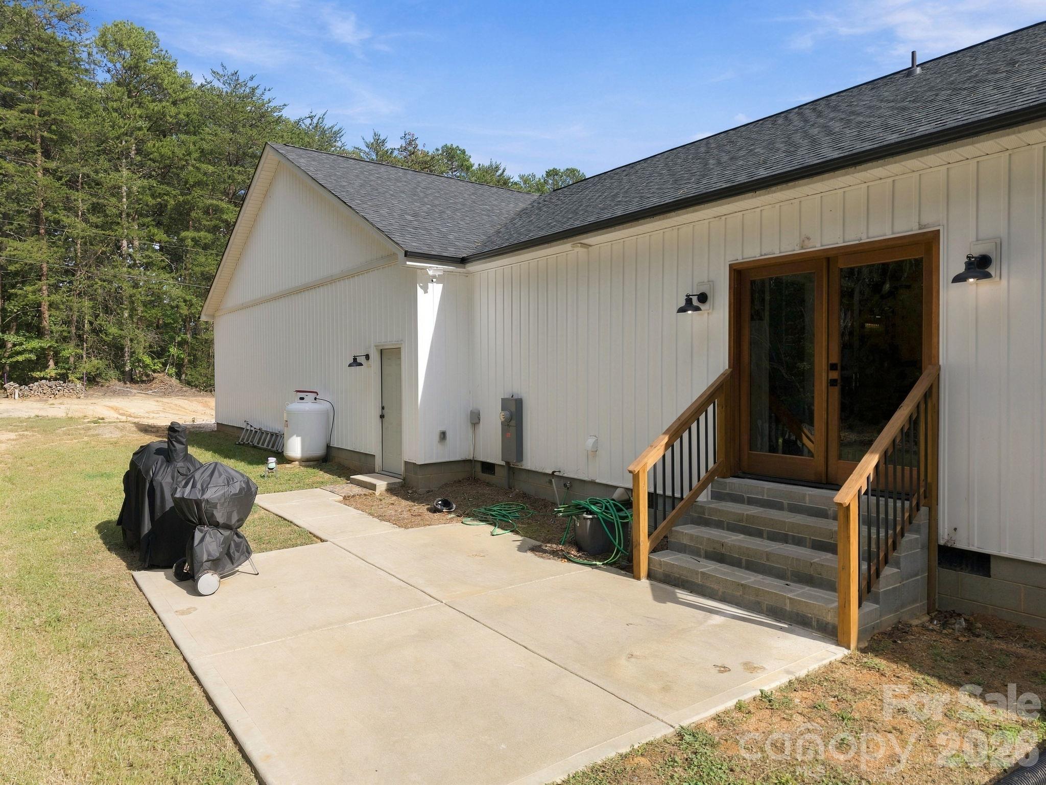 7 ft double back door and patio area - 1020 Rock Pond Lane, Salisbury