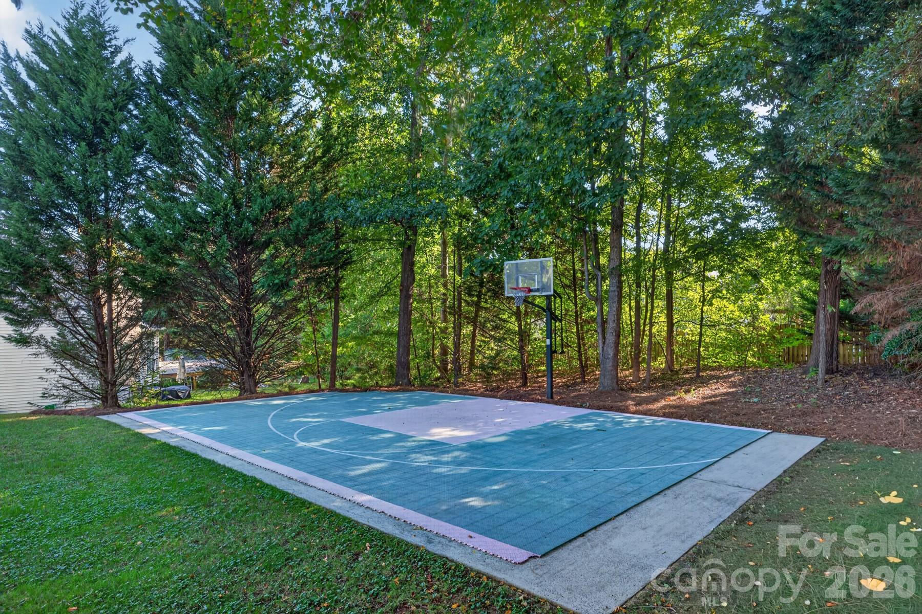 Single Family Residence at 2502 Sandy Ridge Lane, Matthews, photo 6 of 37