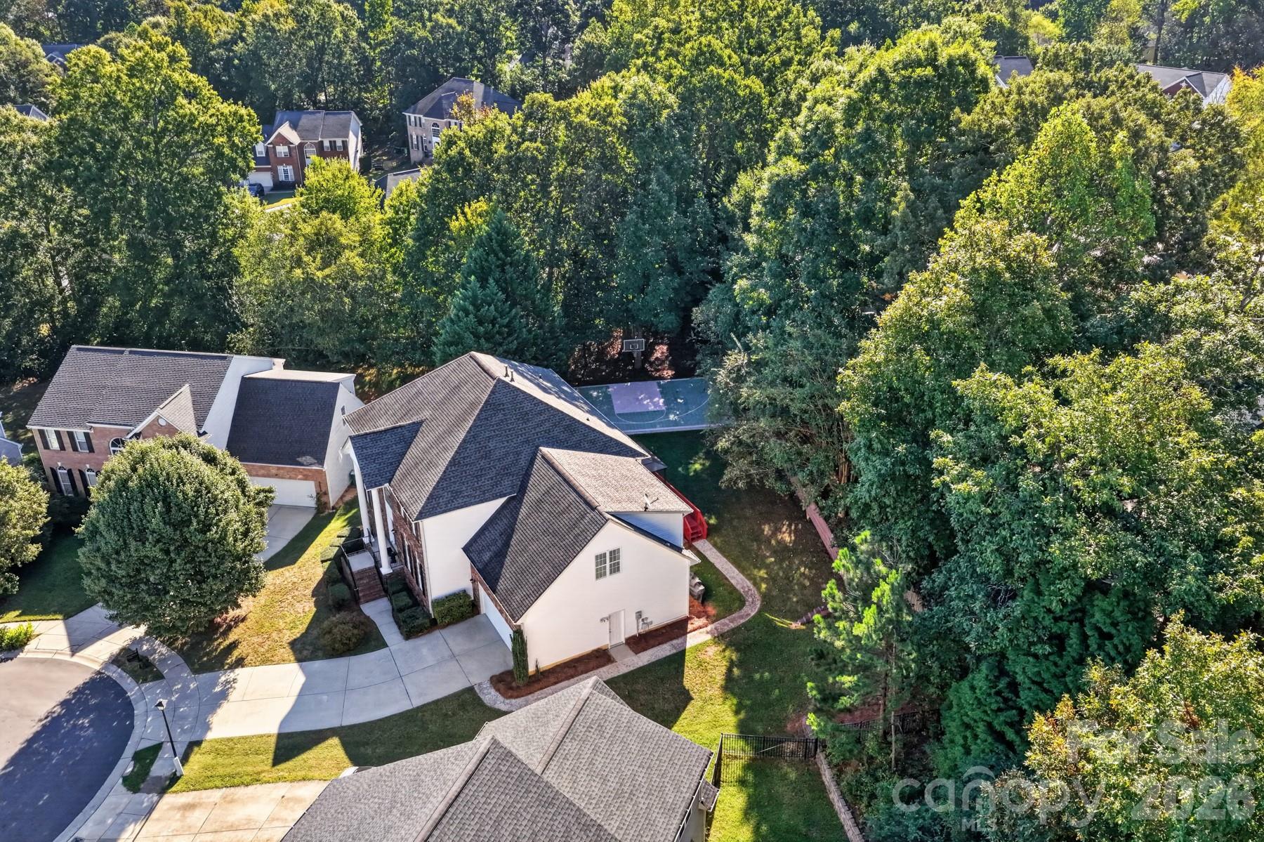 Single Family Residence at 2502 Sandy Ridge Lane, Matthews, photo 7 of 37