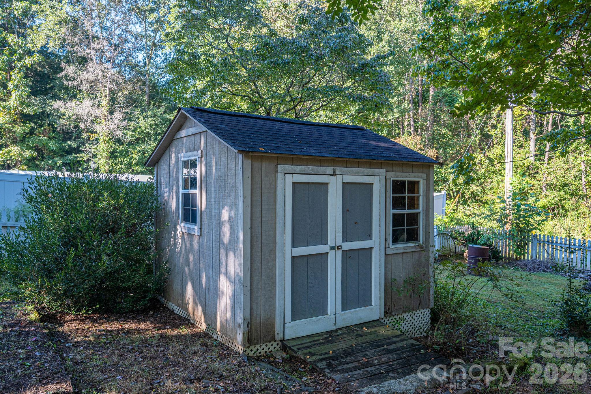 Single Family Residence at 102 Moore Street, Lincolnton, photo 29 of 43