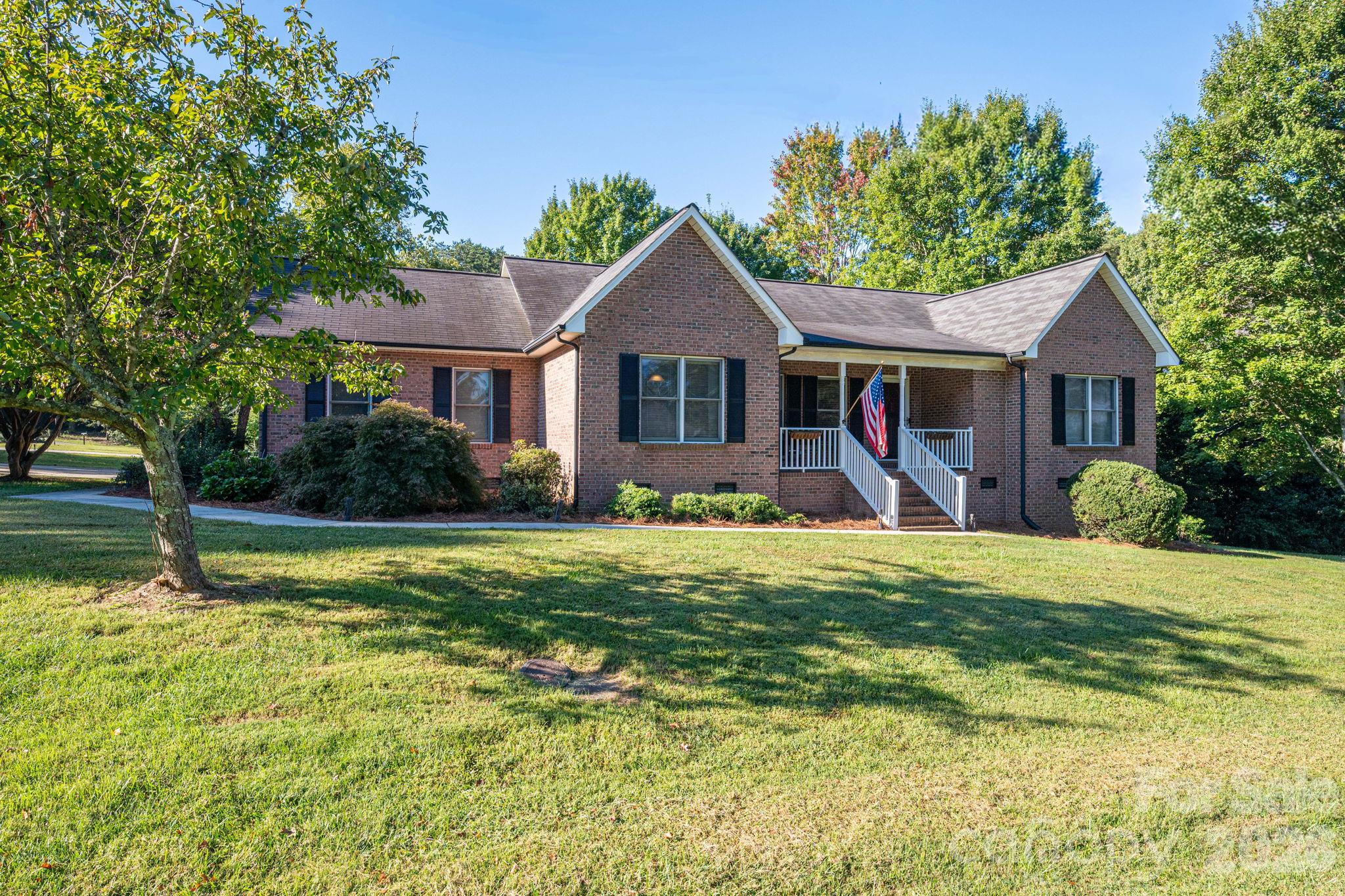 Single Family Residence at 102 Moore Street, Lincolnton, photo 37 of 43