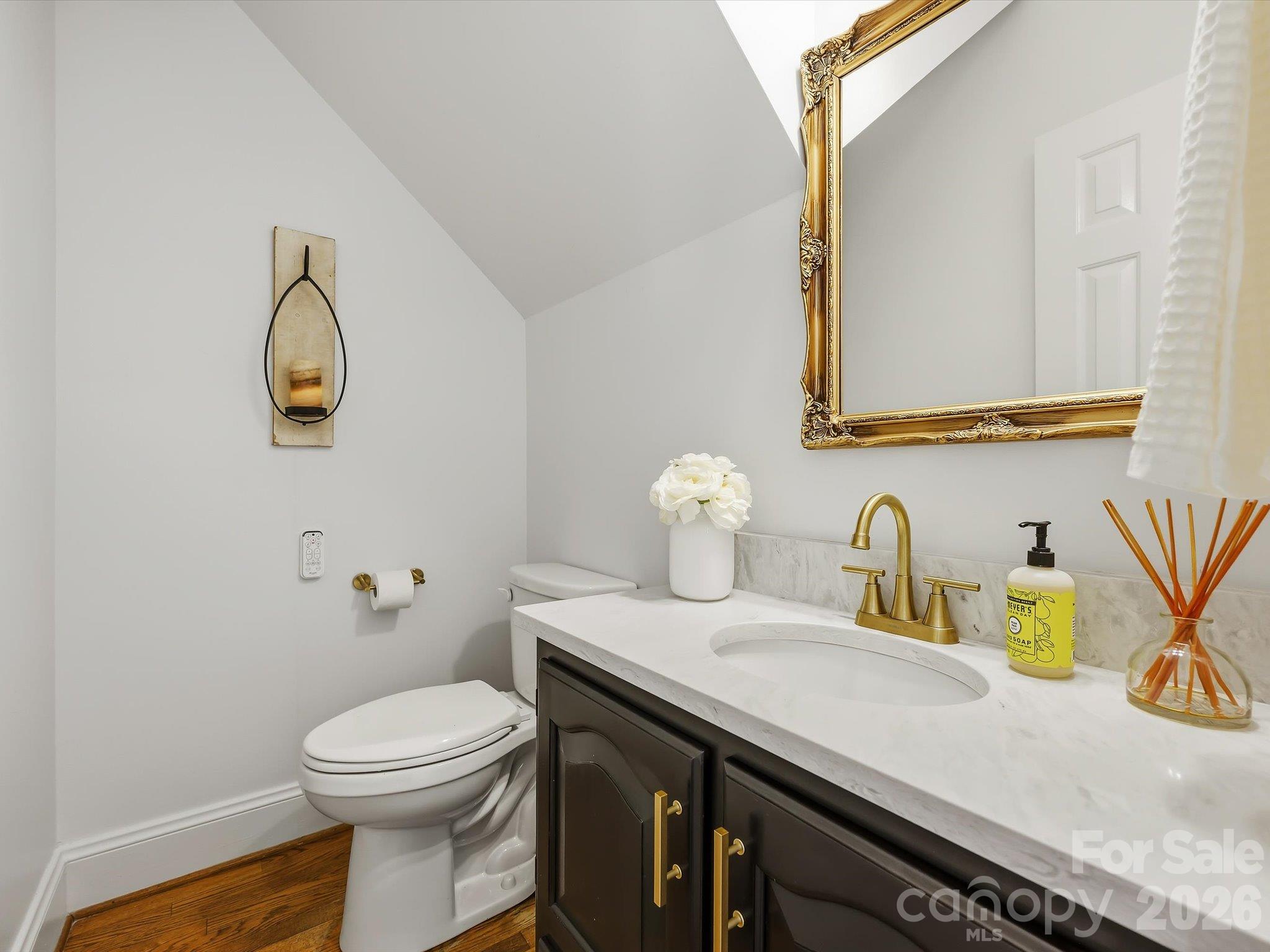 Single Family Residence at 11215 Idlewild Road, Mint Hill, photo 23 of 46