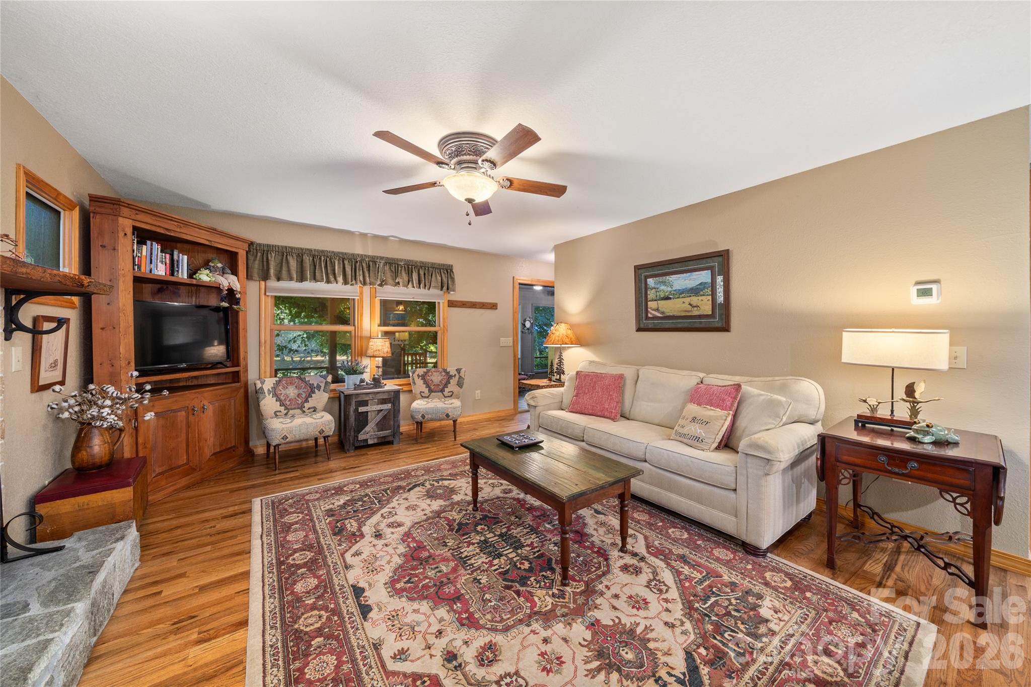 Single Family Residence at 28 Froggy Bottom Trail, Canton, photo 11 of 48