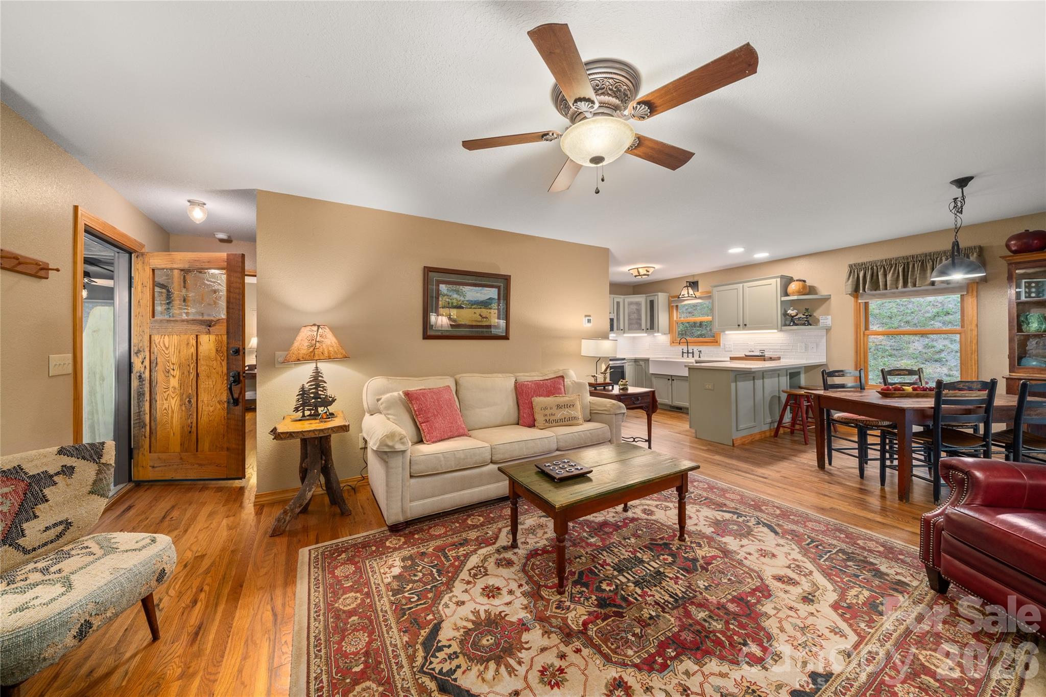 Single Family Residence at 28 Froggy Bottom Trail, Canton, photo 12 of 48