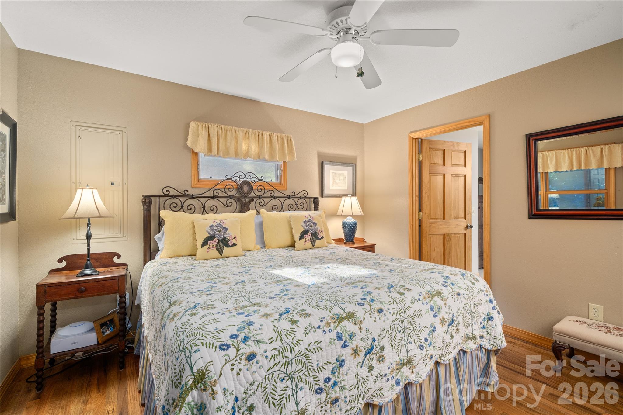 Single Family Residence at 28 Froggy Bottom Trail, Canton, photo 21 of 48