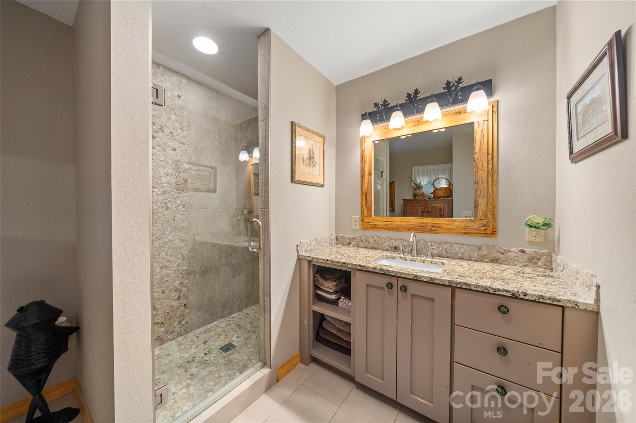 Single Family Residence at 28 Froggy Bottom Trail, Canton, photo 23 of 48