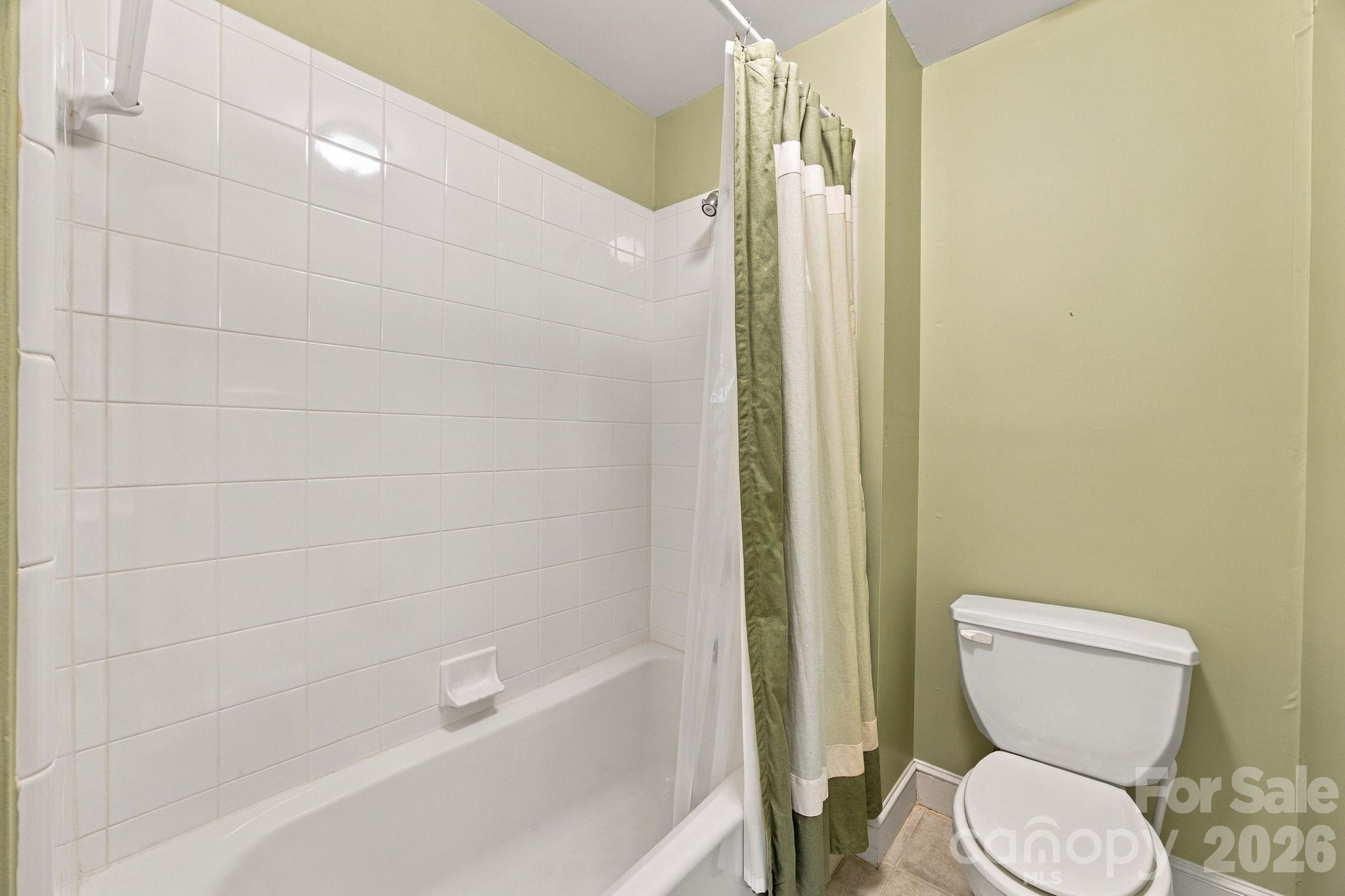 Full Bath Upstairs - 10417 Newberry Park Lane, Charlotte