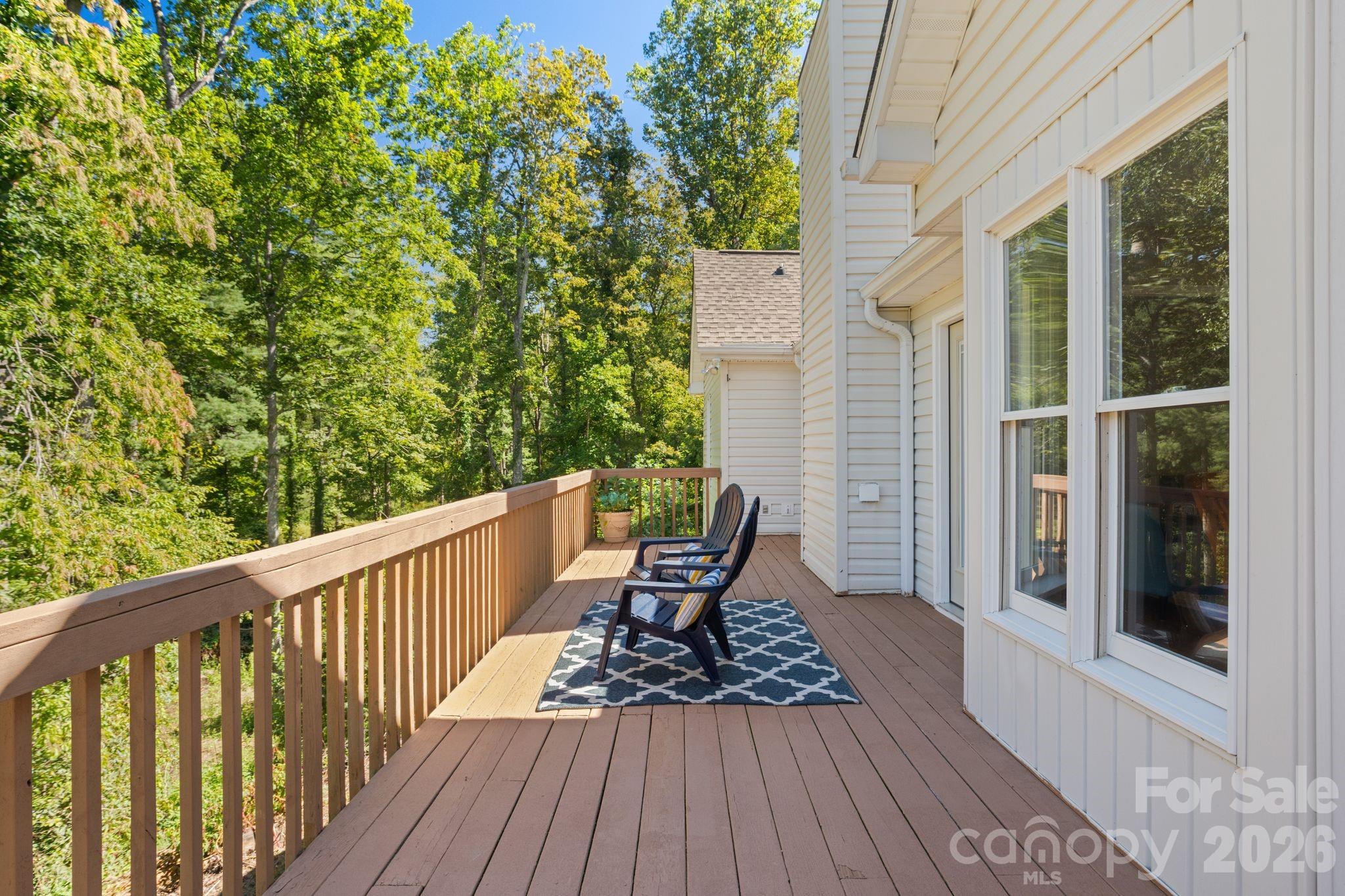 Single Family Residence at 113 Laura Trace, Hendersonville, photo 24 of 30