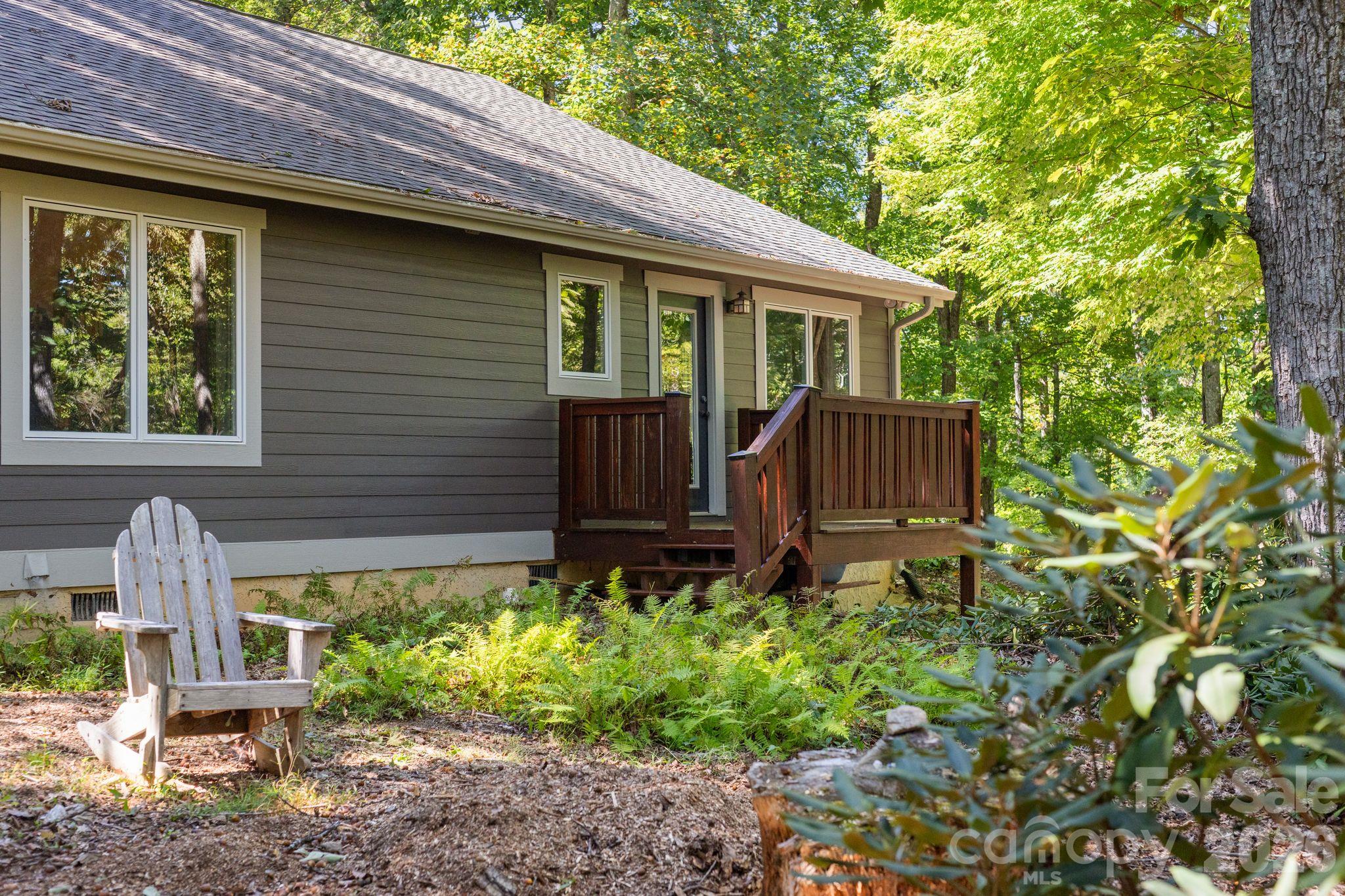Single Family Residence at 179 Woodlyn Etch Drive, Hendersonville, photo 22 of 27