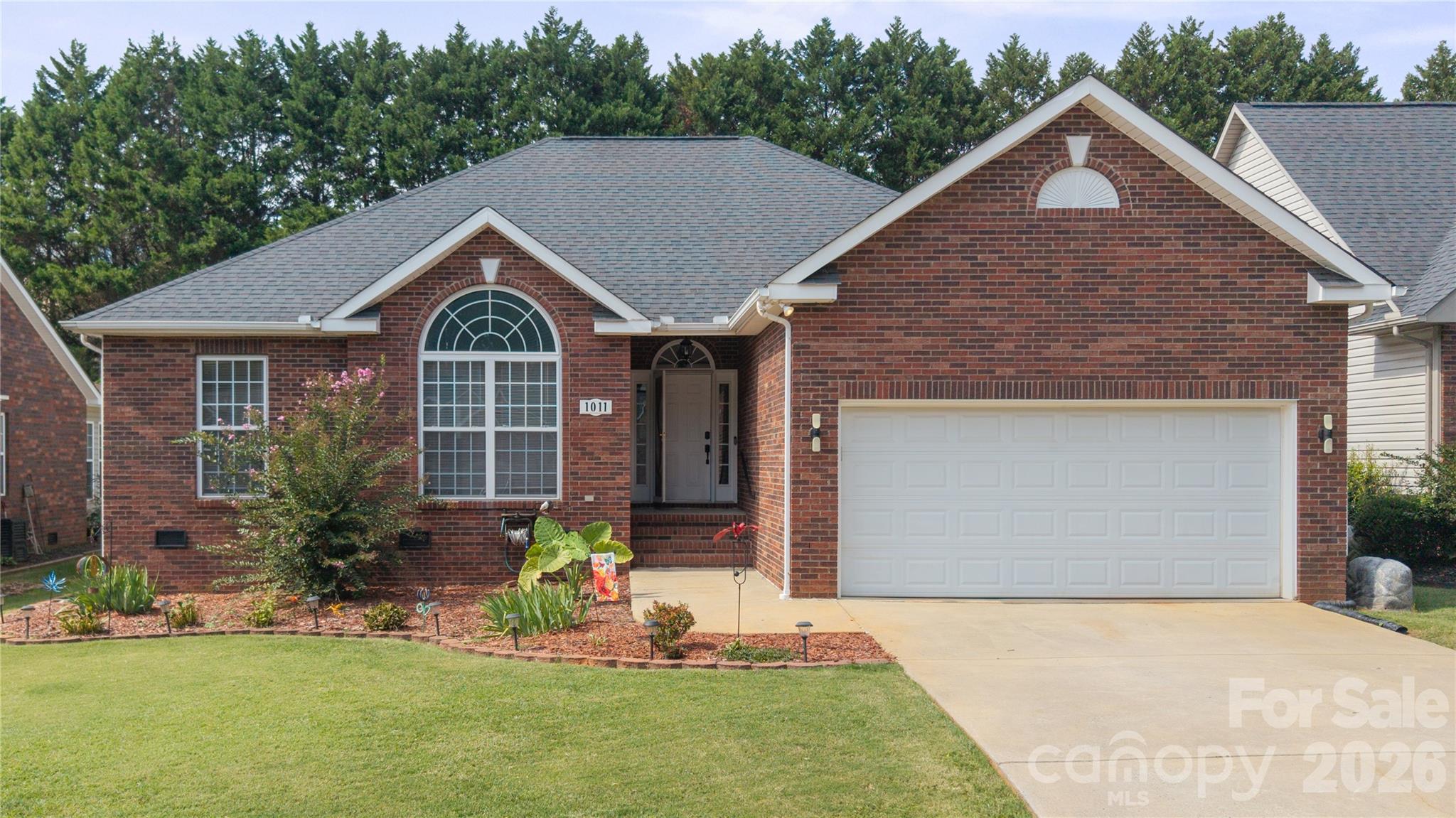 1011 Overhill Road