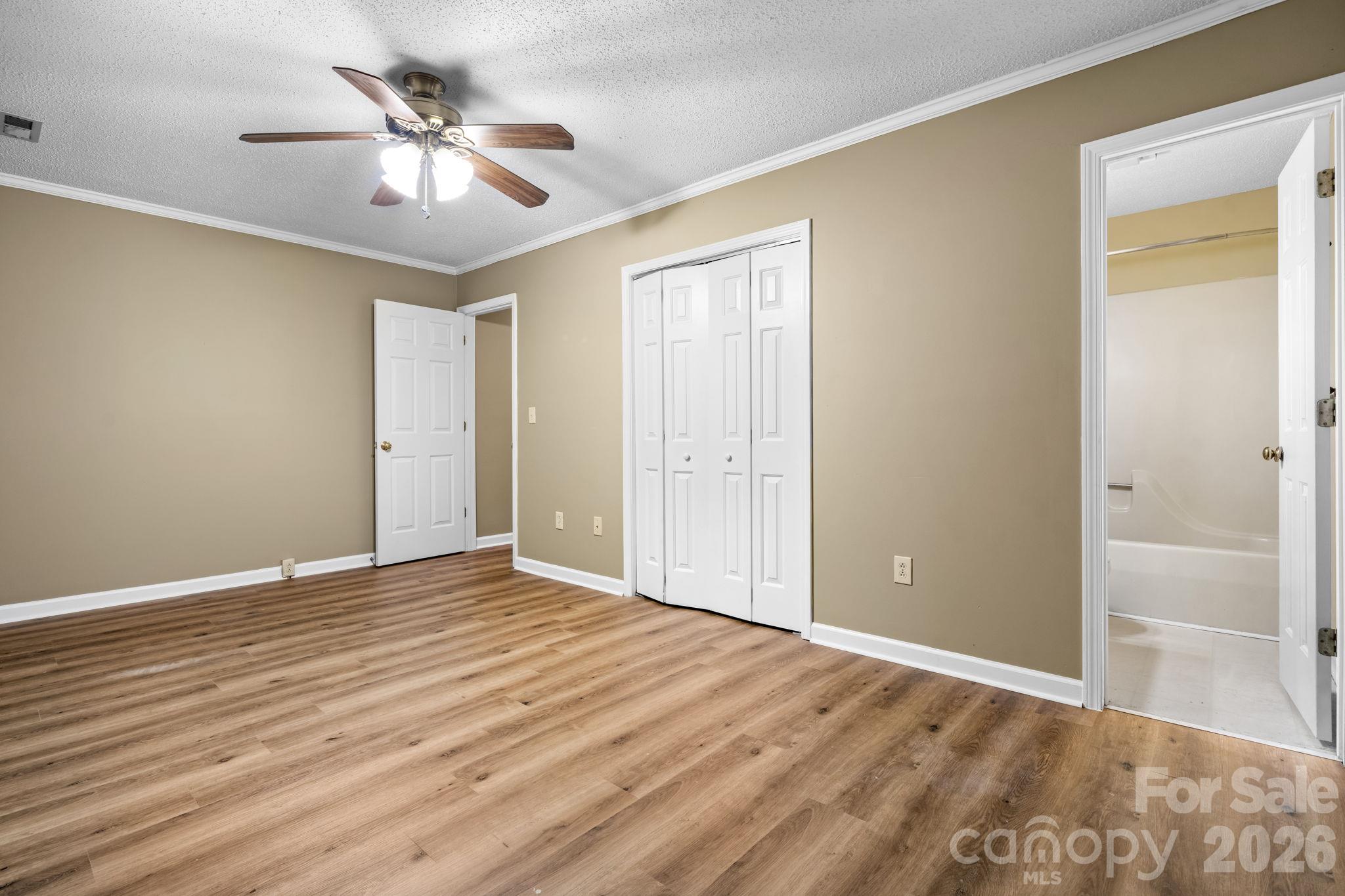 Townhouse at 2433 1st Street NW, Hickory, photo 13 of 28