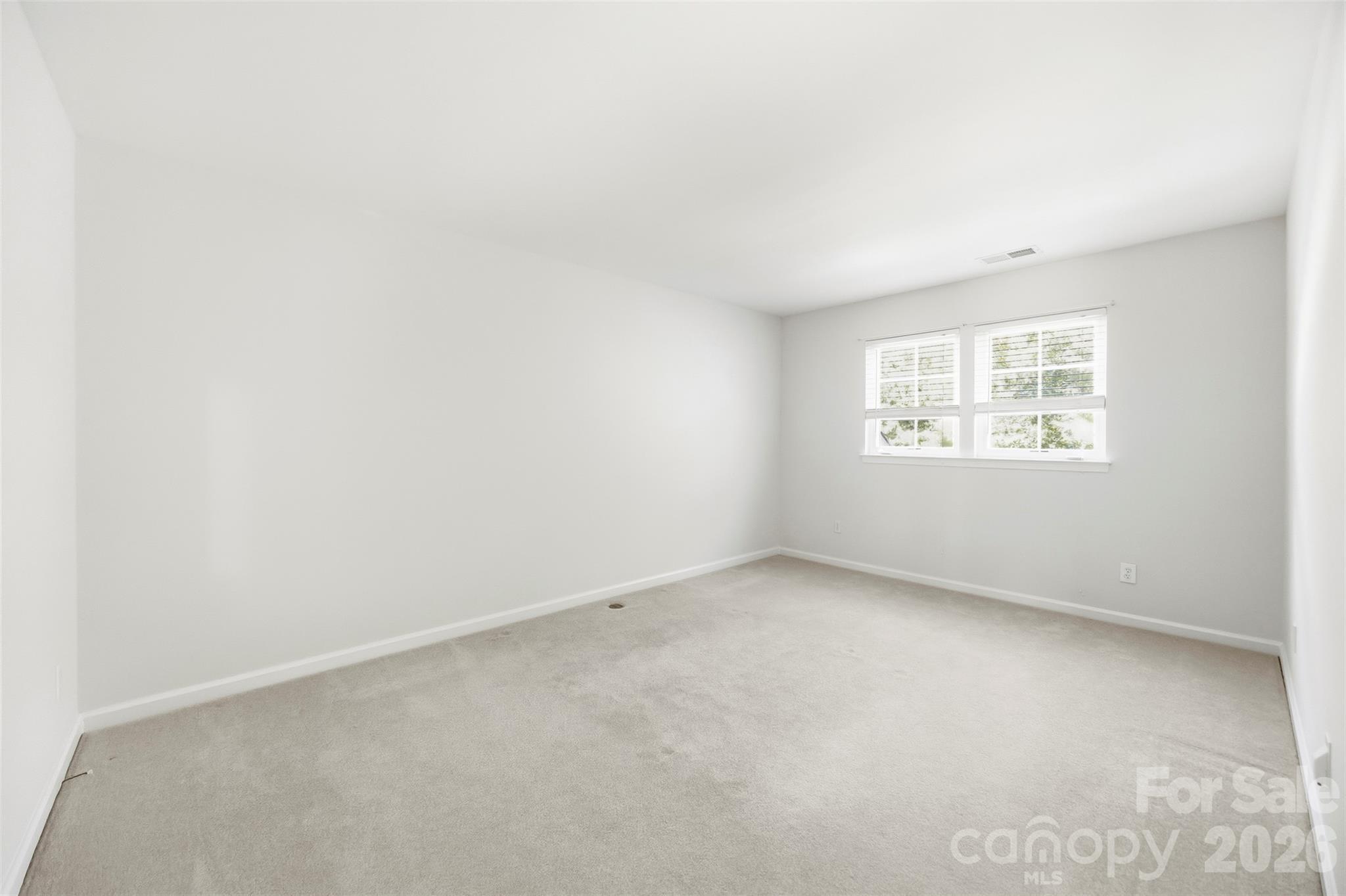Townhouse at 14569 Greenpoint Lane, Huntersville, photo 32 of 47