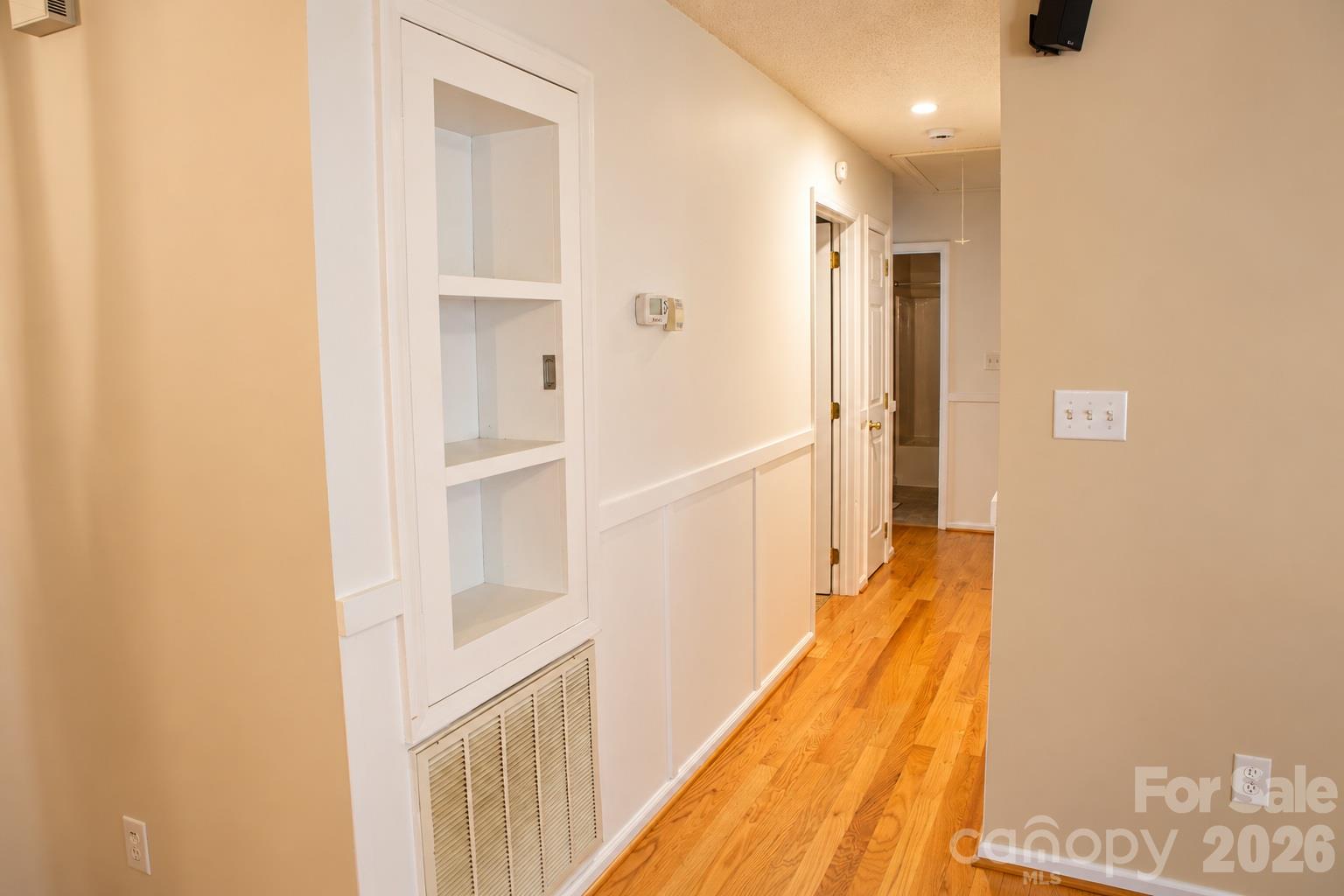 Single Family Residence at 101 Antelope Drive, Mount Holly, photo 22 of 31