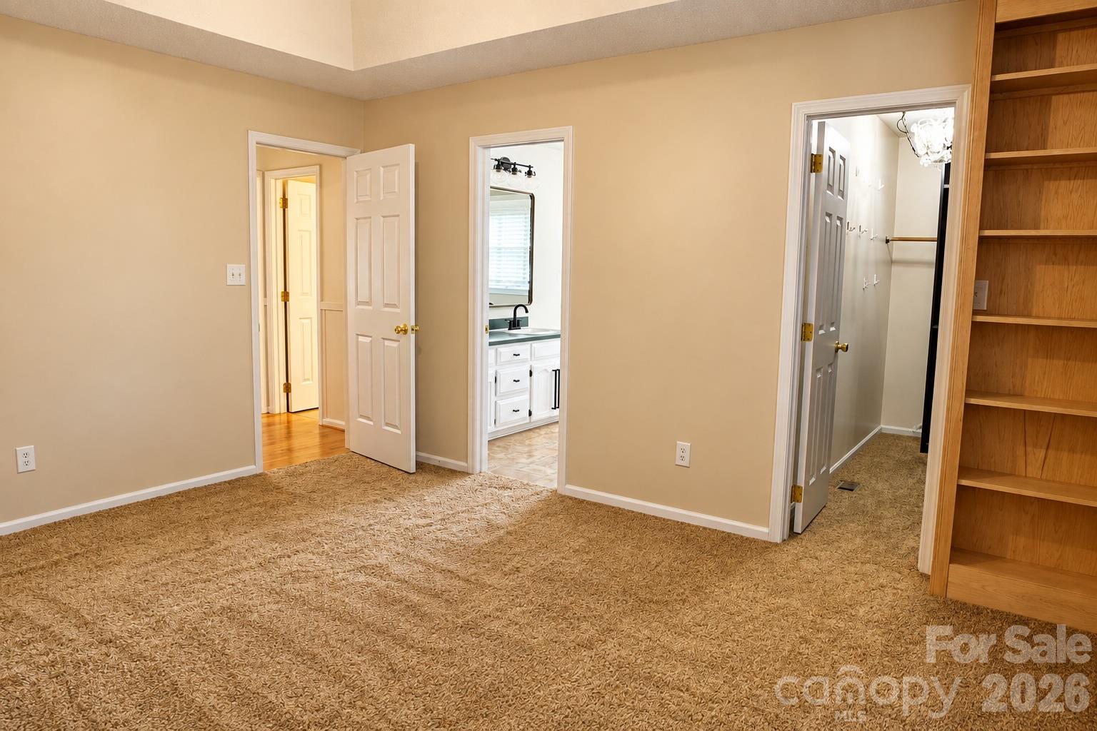 Single Family Residence at 101 Antelope Drive, Mount Holly, photo 26 of 31