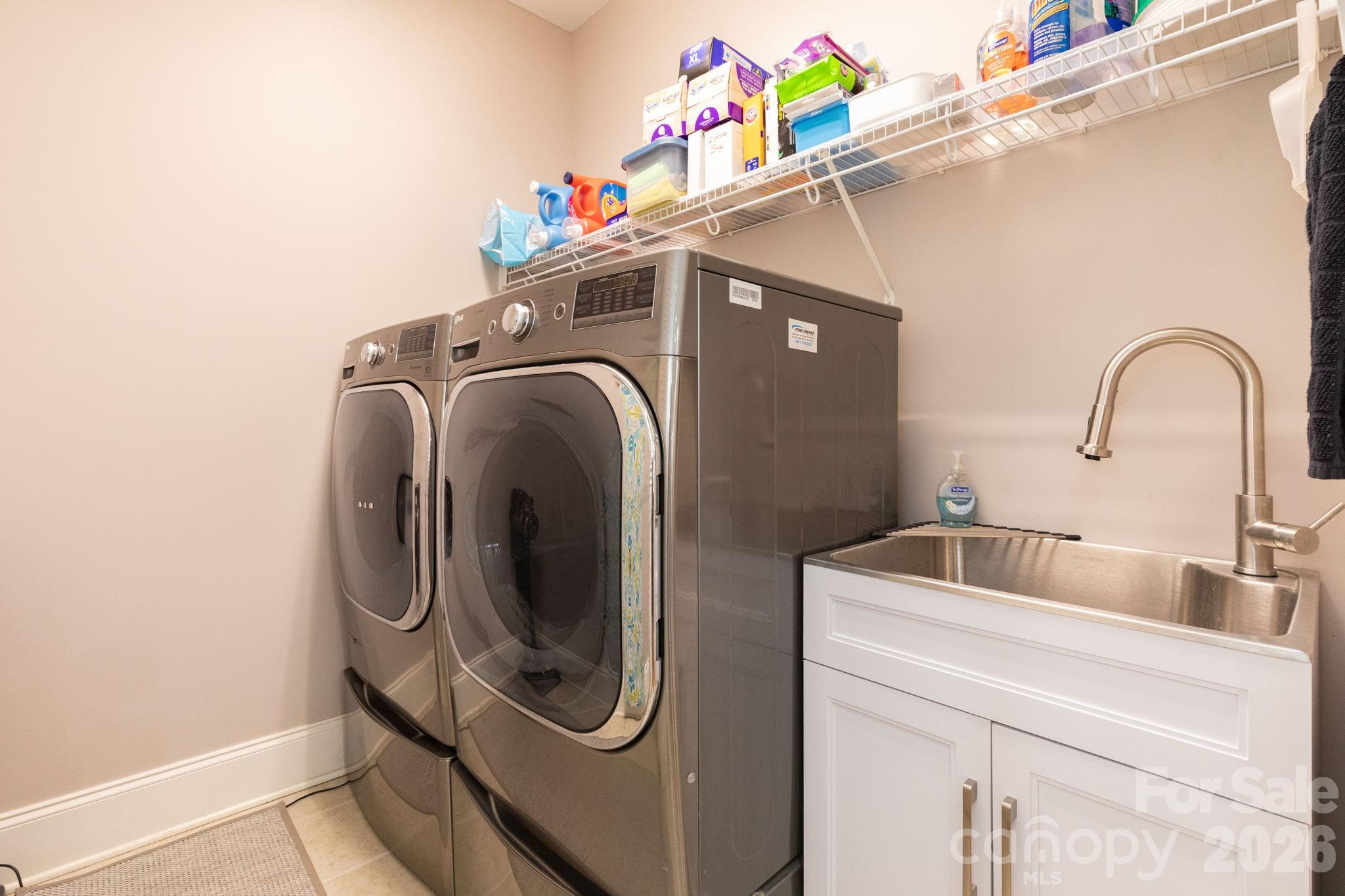 Laundry Room - 47 Drakes Meadow Lane, Arden