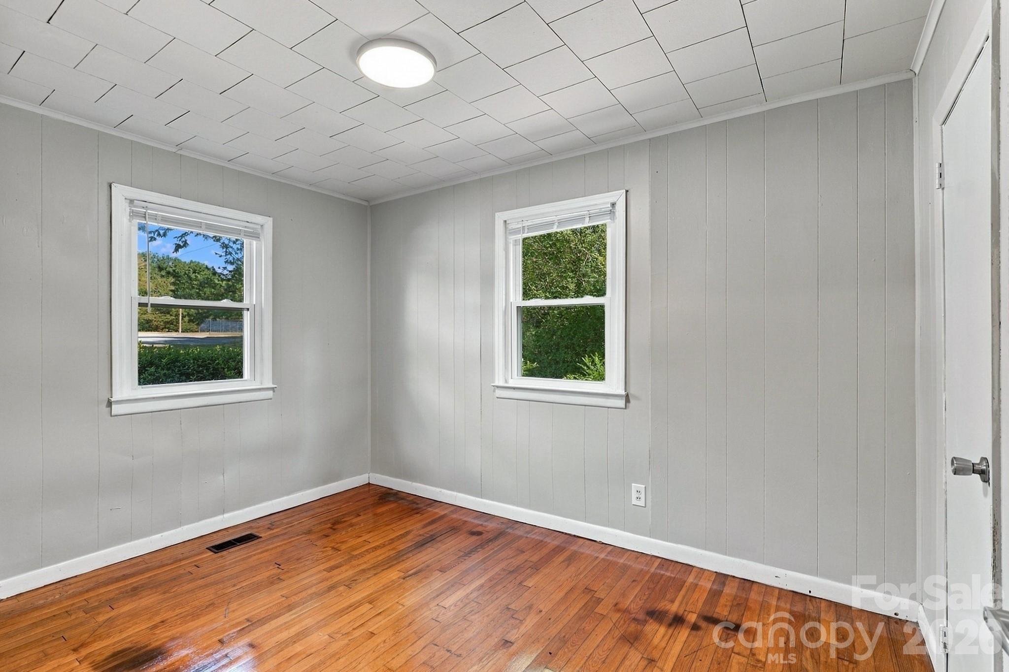 Single Family Residence at 2010 Pine Top Drive, Gastonia, photo 19 of 30