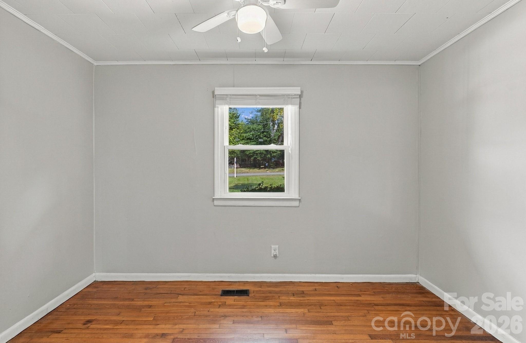 Single Family Residence at 2010 Pine Top Drive, Gastonia, photo 20 of 30