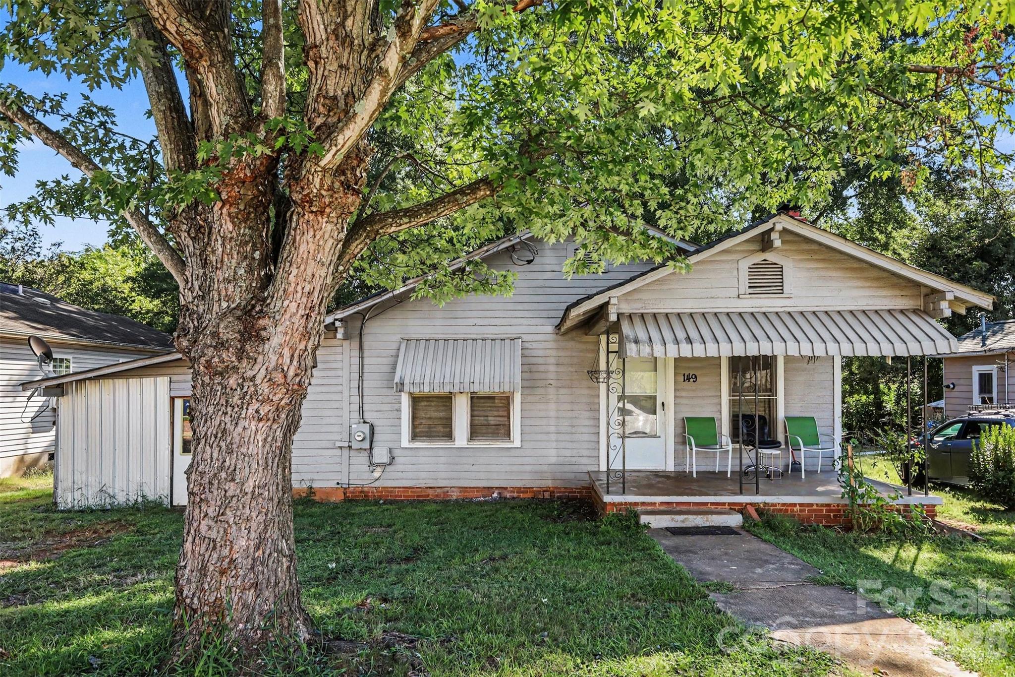 Single Family Residence at 149 Woodlawn Drive, Statesville, photo 14 of 26