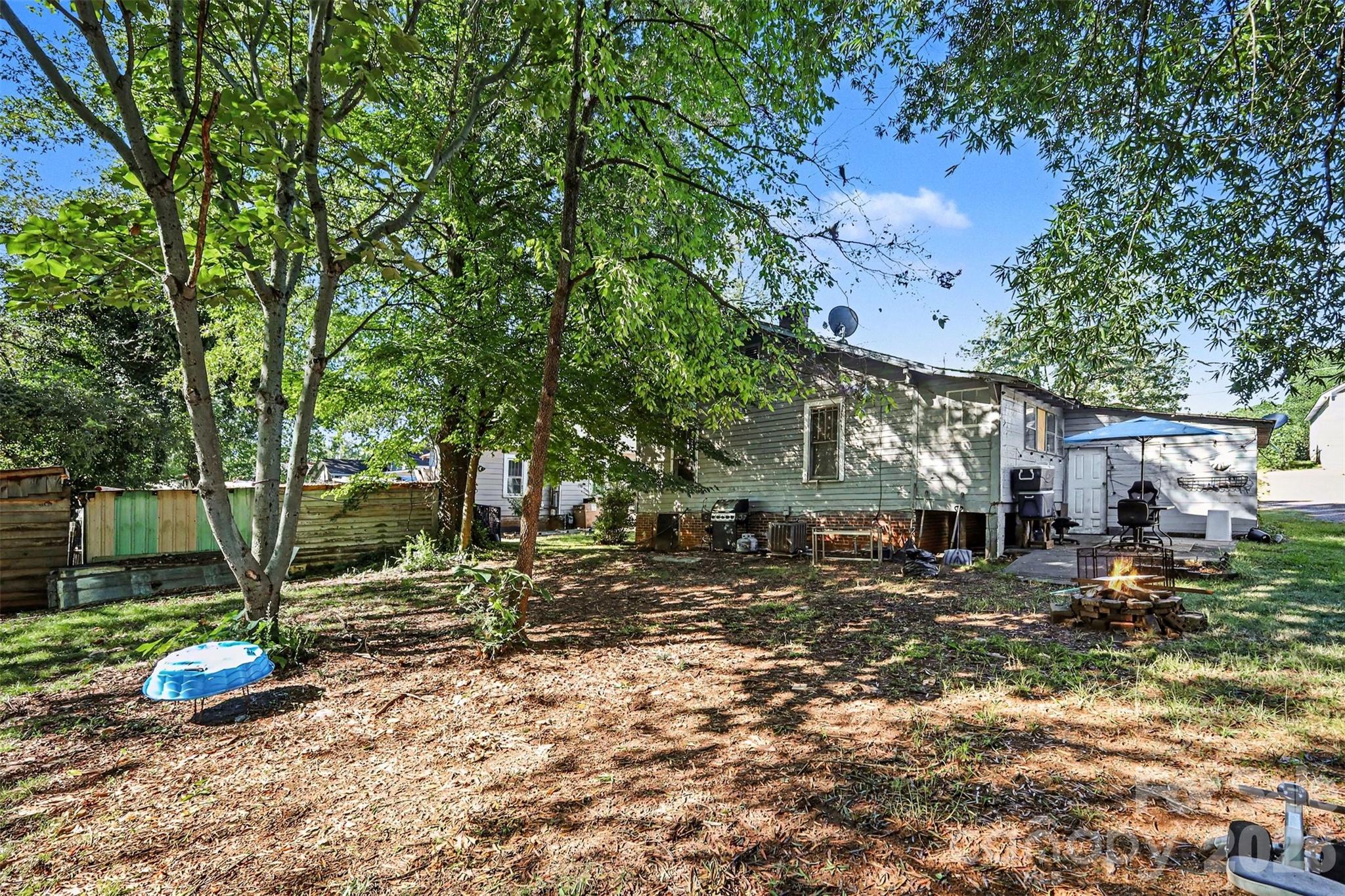 Single Family Residence at 149 Woodlawn Drive, Statesville, photo 17 of 26