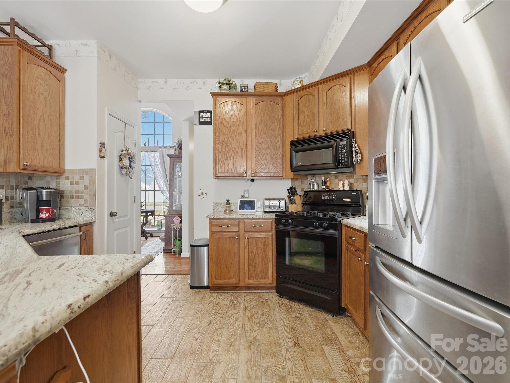 Single Family Residence at 526 Kenbridge Lane, Rock Hill, photo 14 of 47