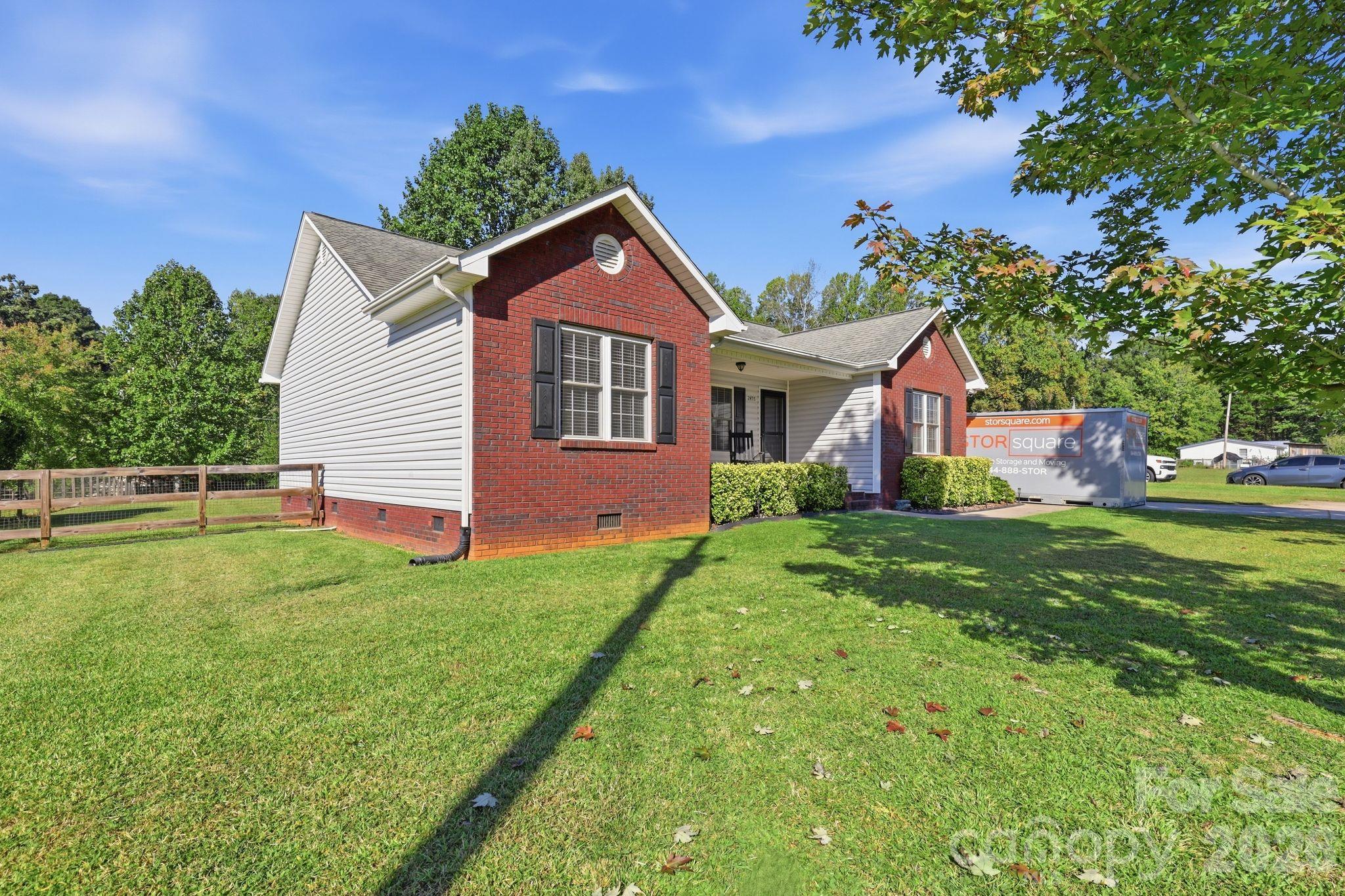 Single Family Residence at 2455 Fay Jones Road, Denver, photo 6 of 39