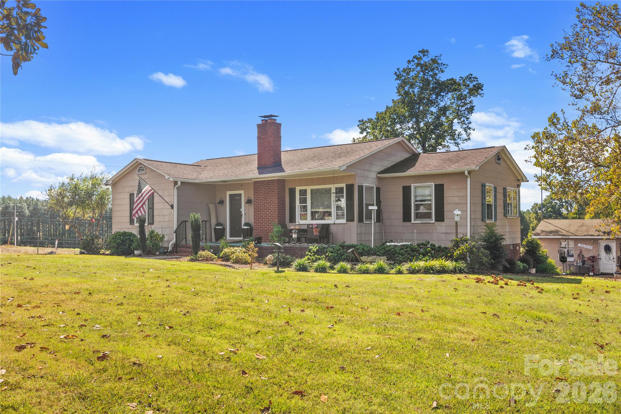 Single Family Residence at 20721 Nc 138 Highway, Albemarle, photo 15 of 19