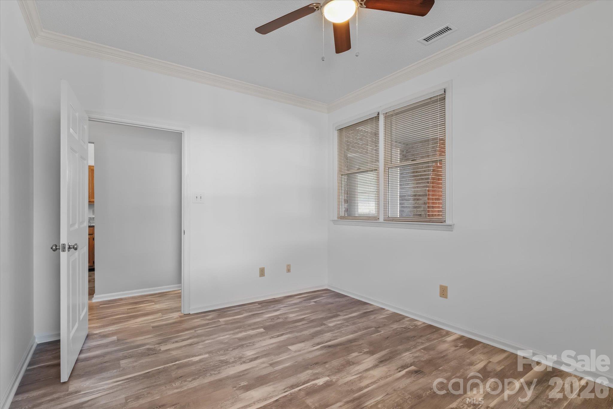 Townhouse at 19980 Oak Leaf Circle, Cornelius, photo 14 of 25